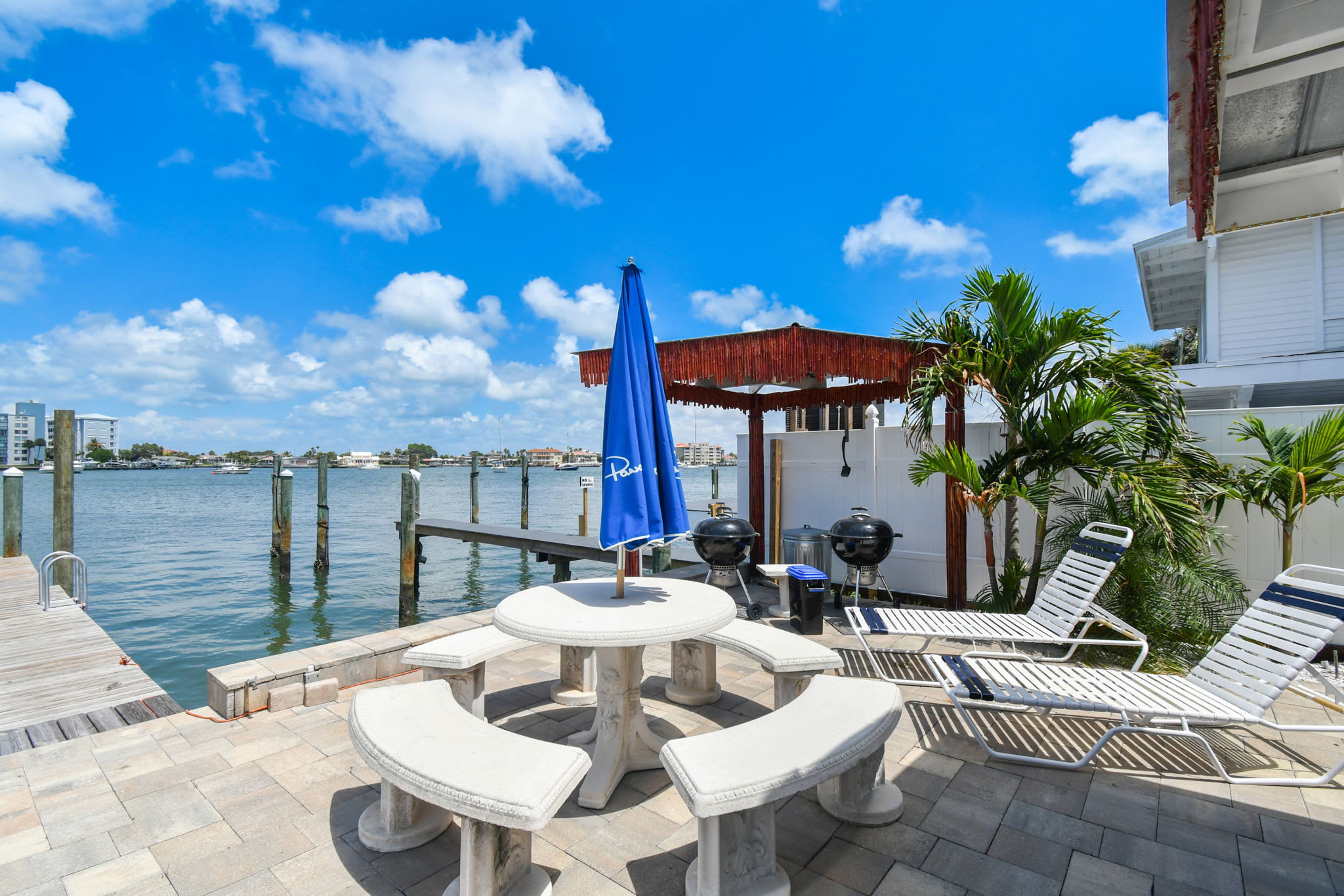 Enchanted Inn Suite #2: Waterfront, Pool, Fishing Dock, Boat Docks & Tiki Bar! — Clearwater Beach Enchanted Inn, FL — vacation rental