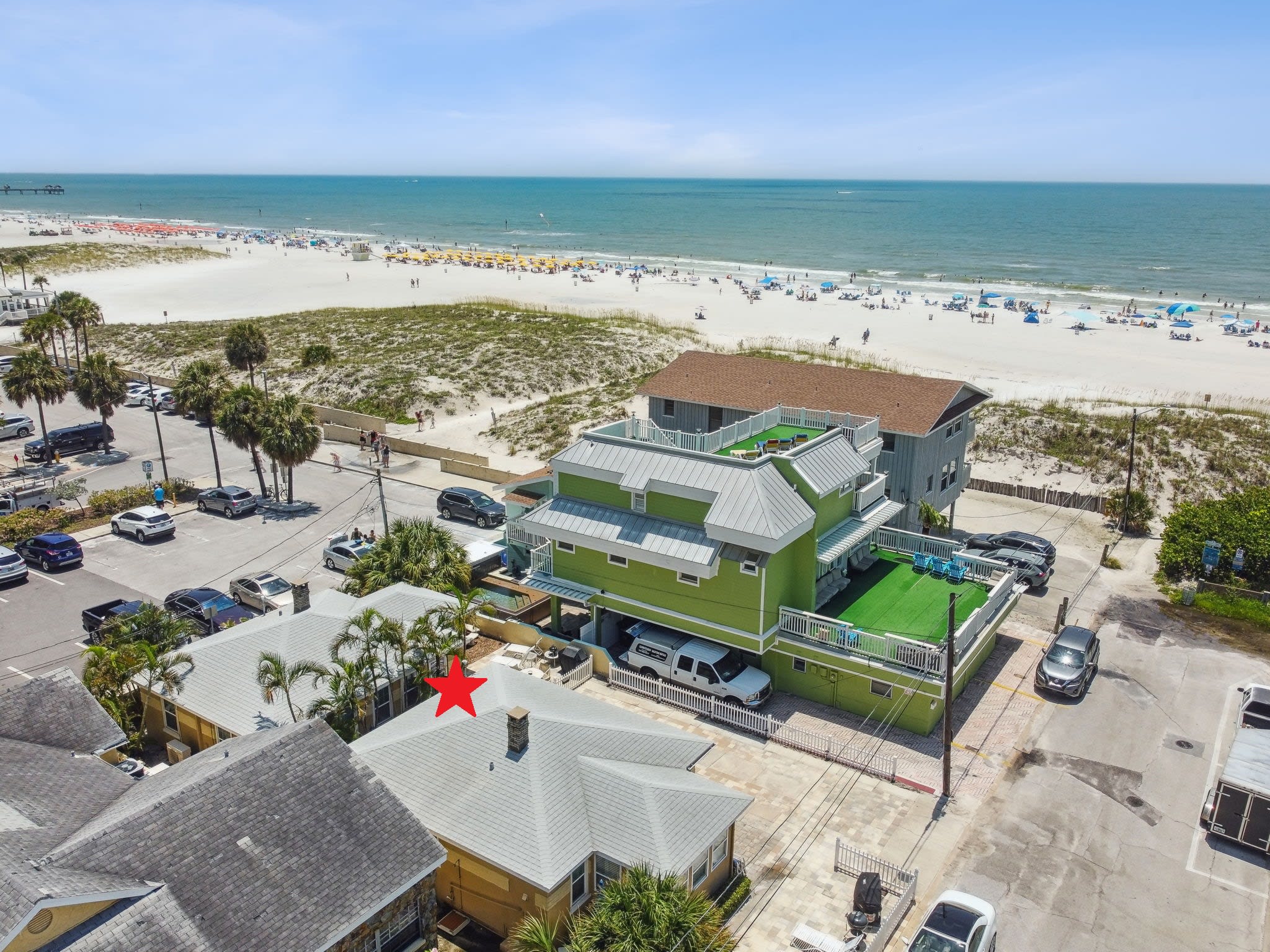 Clearwater Beach Cottage 15H Steps to Beach | Beach Gear Included!  — Beachside Cottages, FL — vacation rental