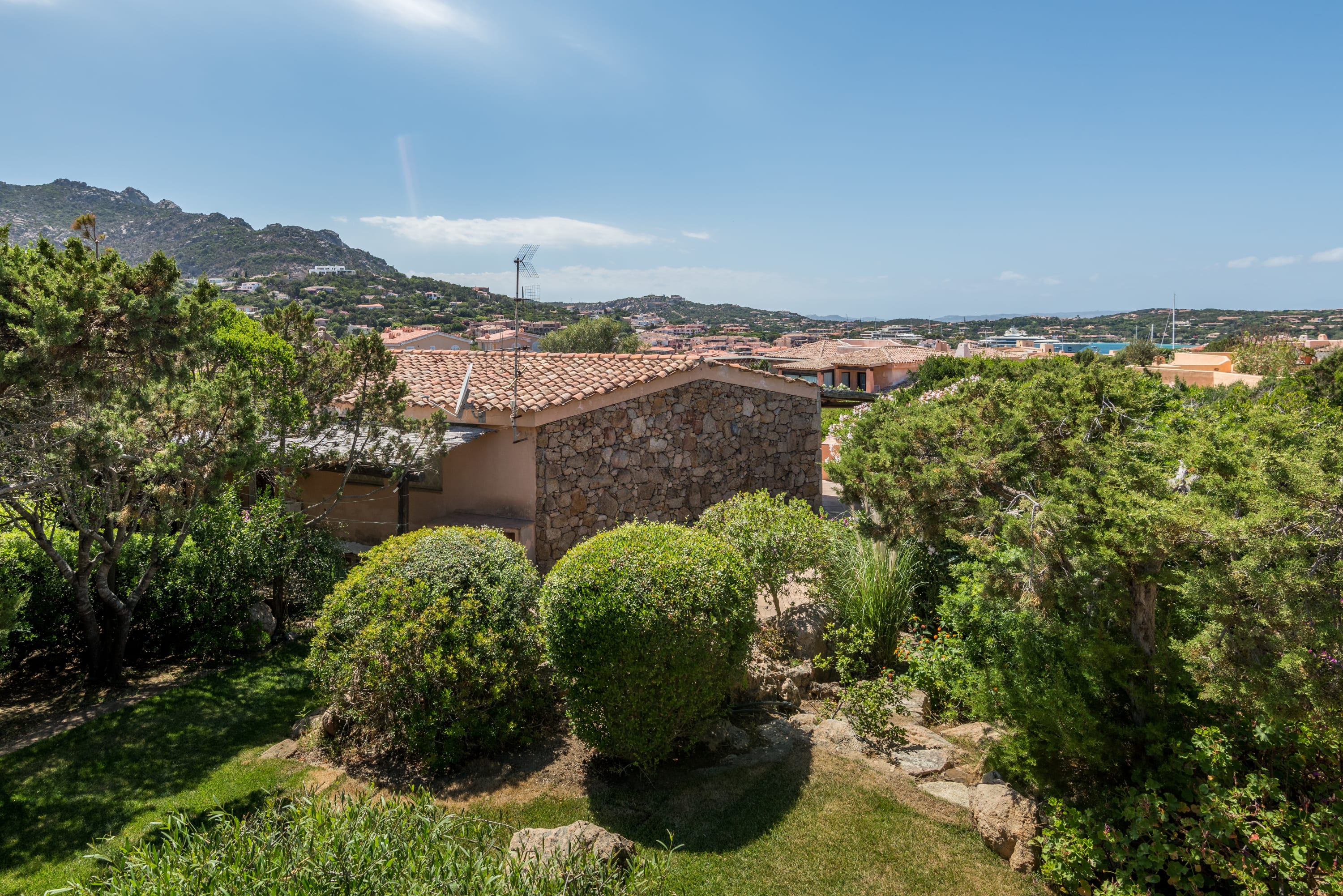 View 8