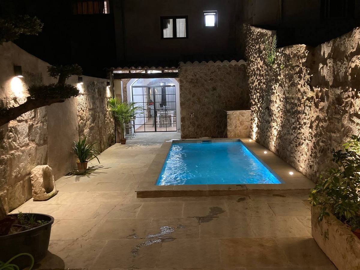 View 2