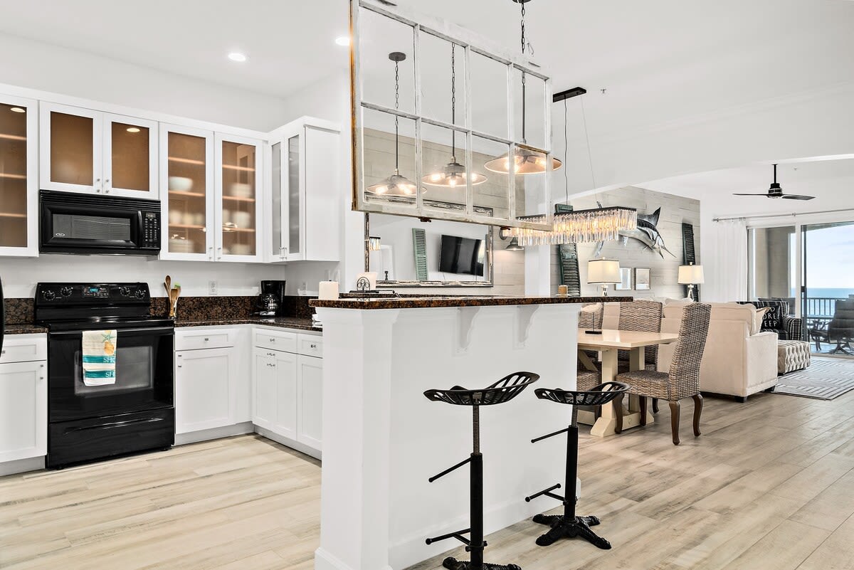 Oceanfront 3 Bed 2 Bath luxury Cinnamon Beach Condo 6