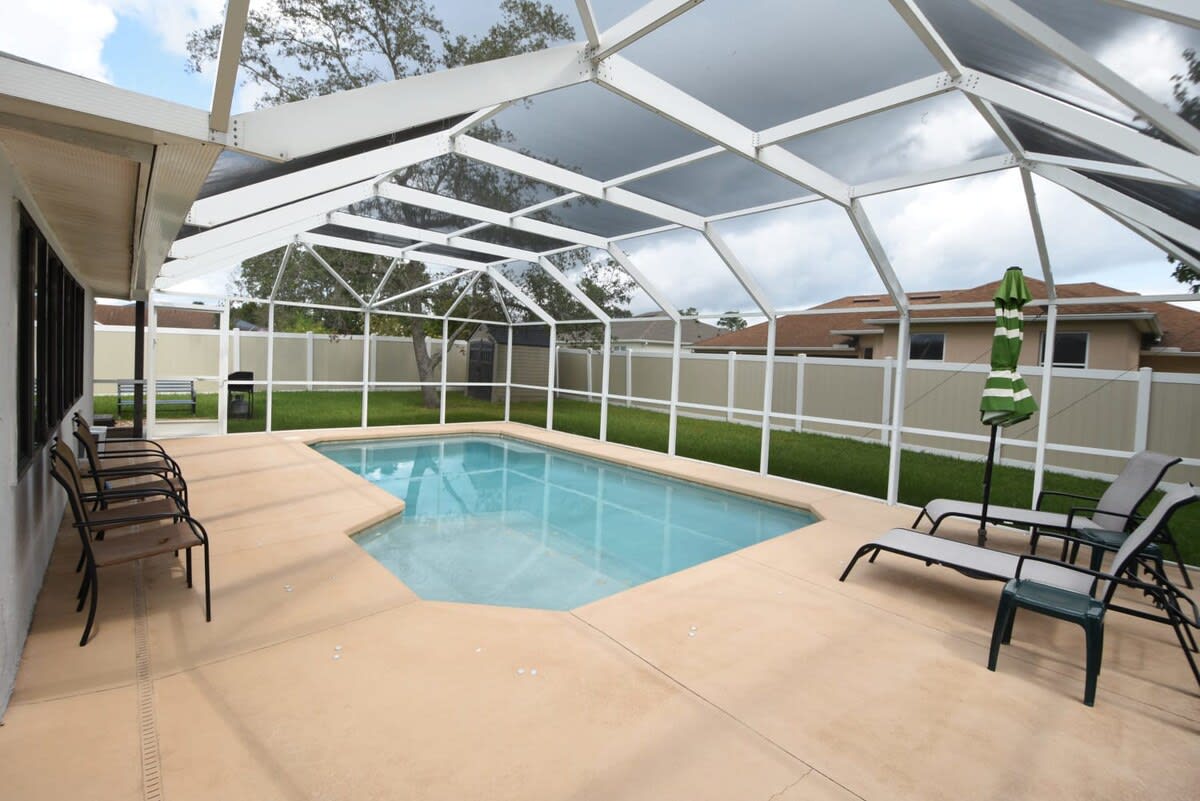 Stunning Fenced Home | Pool (Heated Opt) & Hot Tub 2