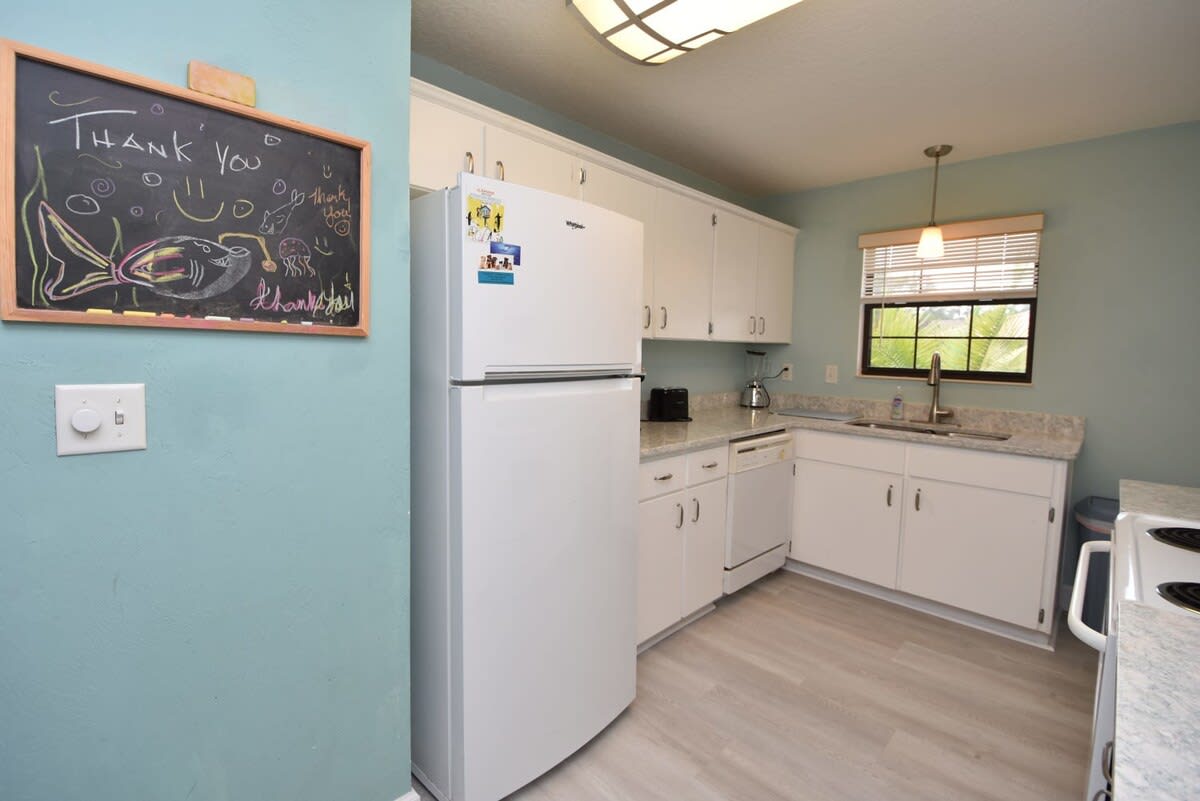 Stunning Fenced Home | Pool (Heated Opt) & Hot Tub 6