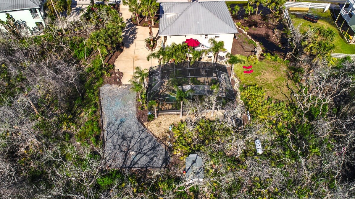 Beach Home with Amazing Oasis Pool, Spa, Waterfall, Fire Pit, Bikes 5