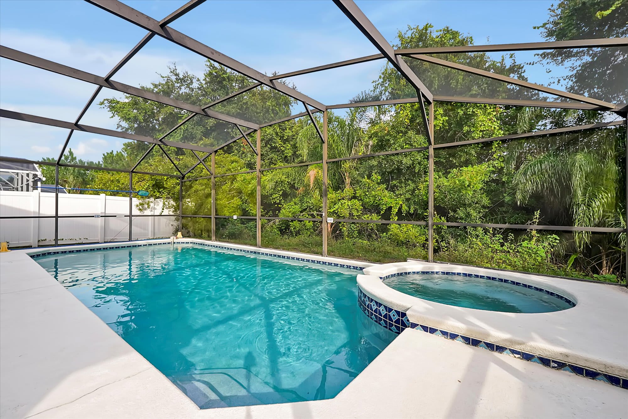 Pool House with Game Room Close to Disney - Foto 1