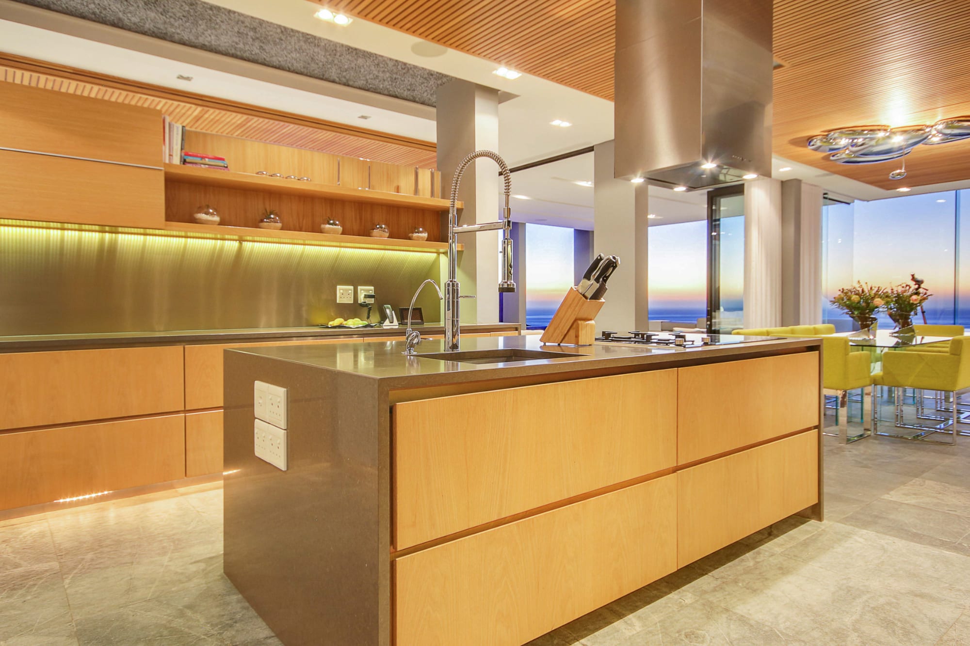 Luxurious Villa over 3 Levels with Lift Geneva House 9