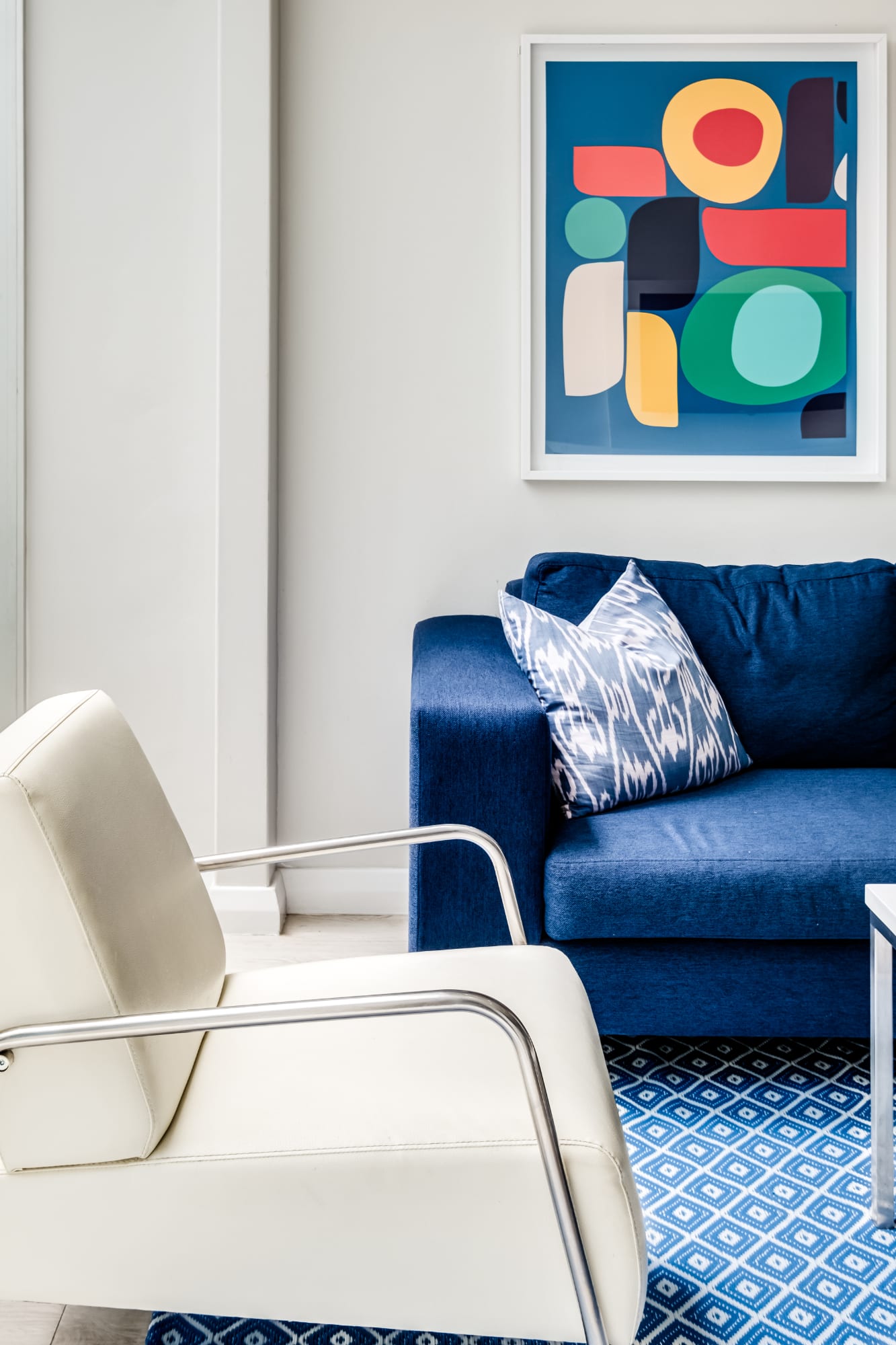 Compact Camps Bay Holiday Apartment with Private Pool Sea Escape 6
