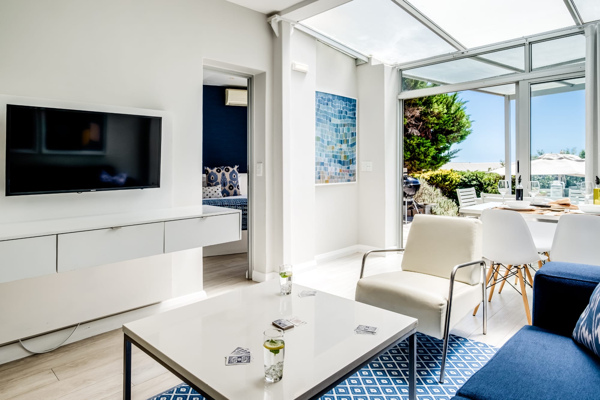 Compact Camps Bay Holiday Apartment with Private Pool Sea Escape 5