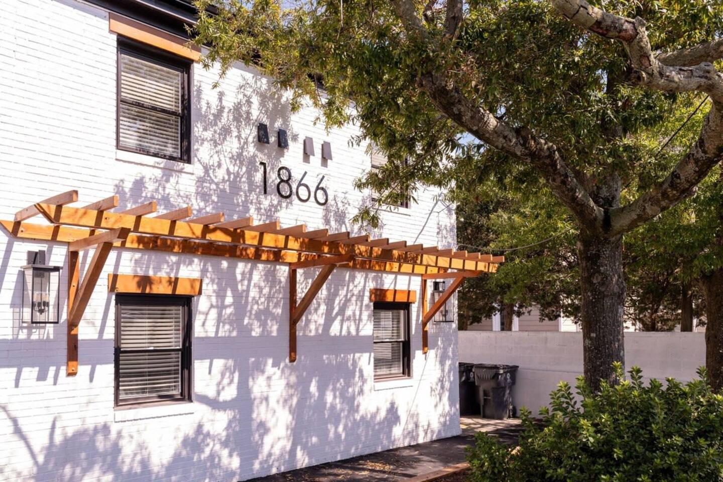Sojourn 2 BR Luxury Beach Suite Surf Suite — Norfolk, VA — vacation rental