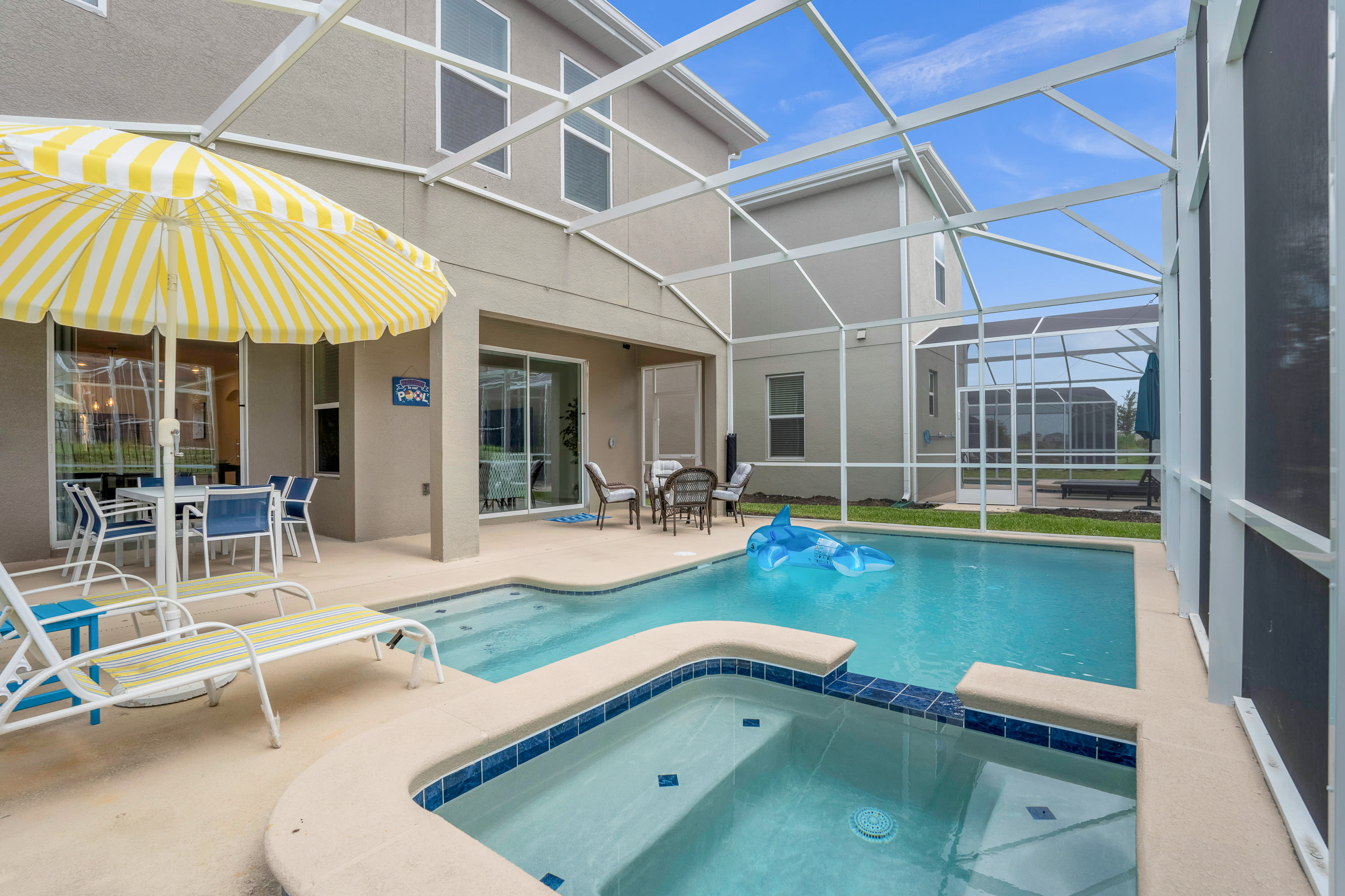 Upstay - NEW BUILD at ChampionsGate with Pool/Spa - Photo 1