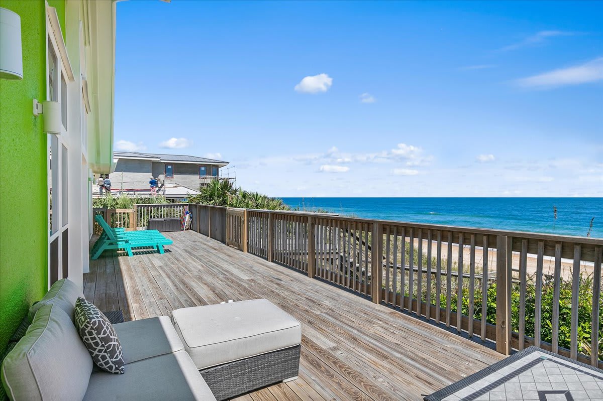 Cloud Nine | Wren Beach Rentals by Portoro