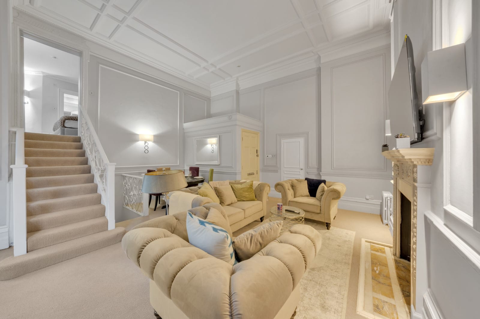 Split Level Apartment behind Harrods in Hans Place SW1X 0JY - Property image 19 - VivreStays