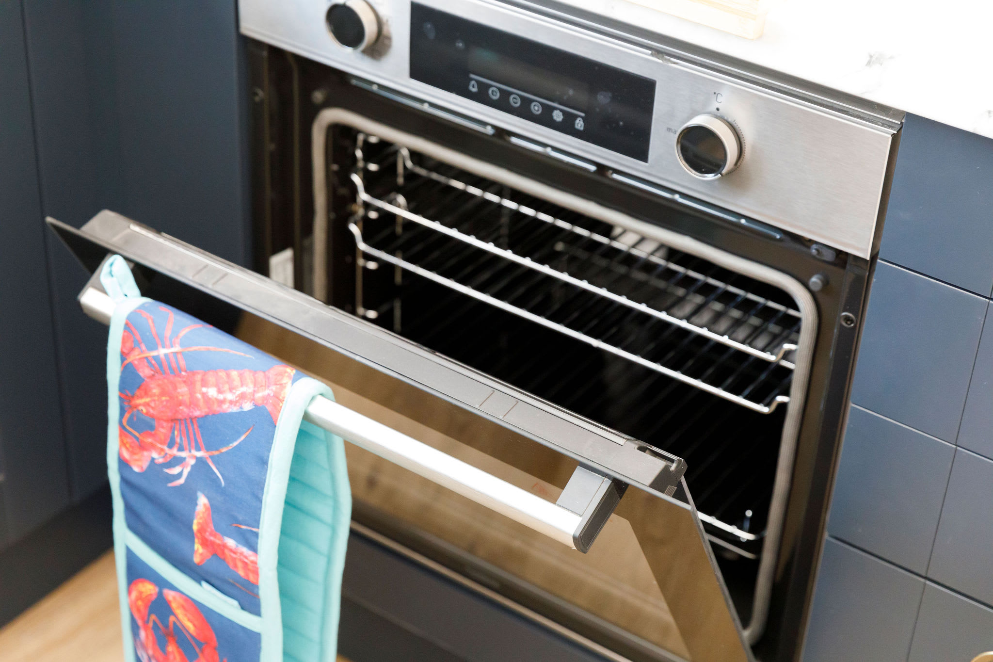 Cook up a storm in our modern kitchen with top-of-the-line appliances