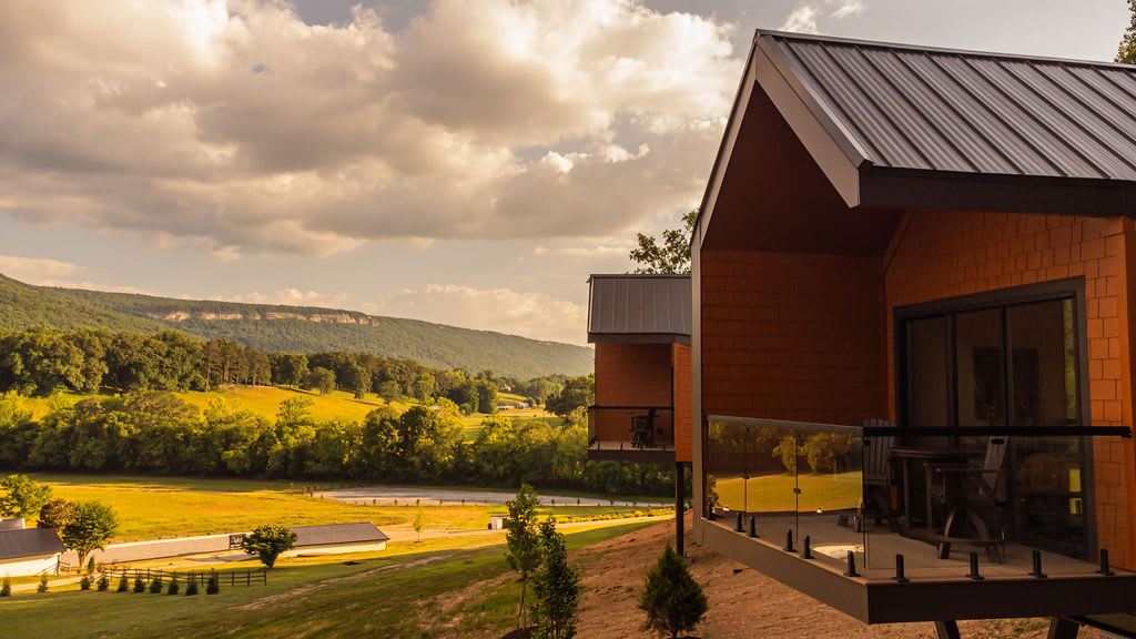 Golden Bird Cabin |Mtn Views, Outdoor Kitchen - Foto 1