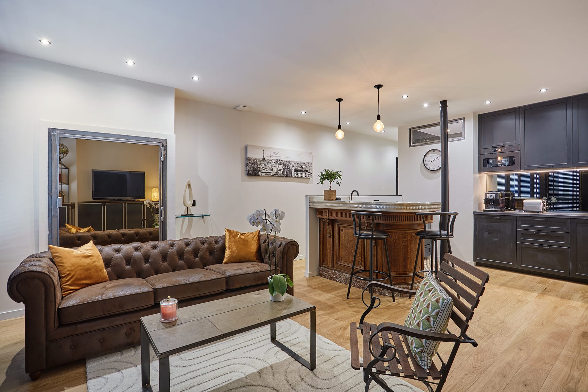 Apartment in the Center of Paris by studioprestige — Paris, Île-de-France — vacation rental