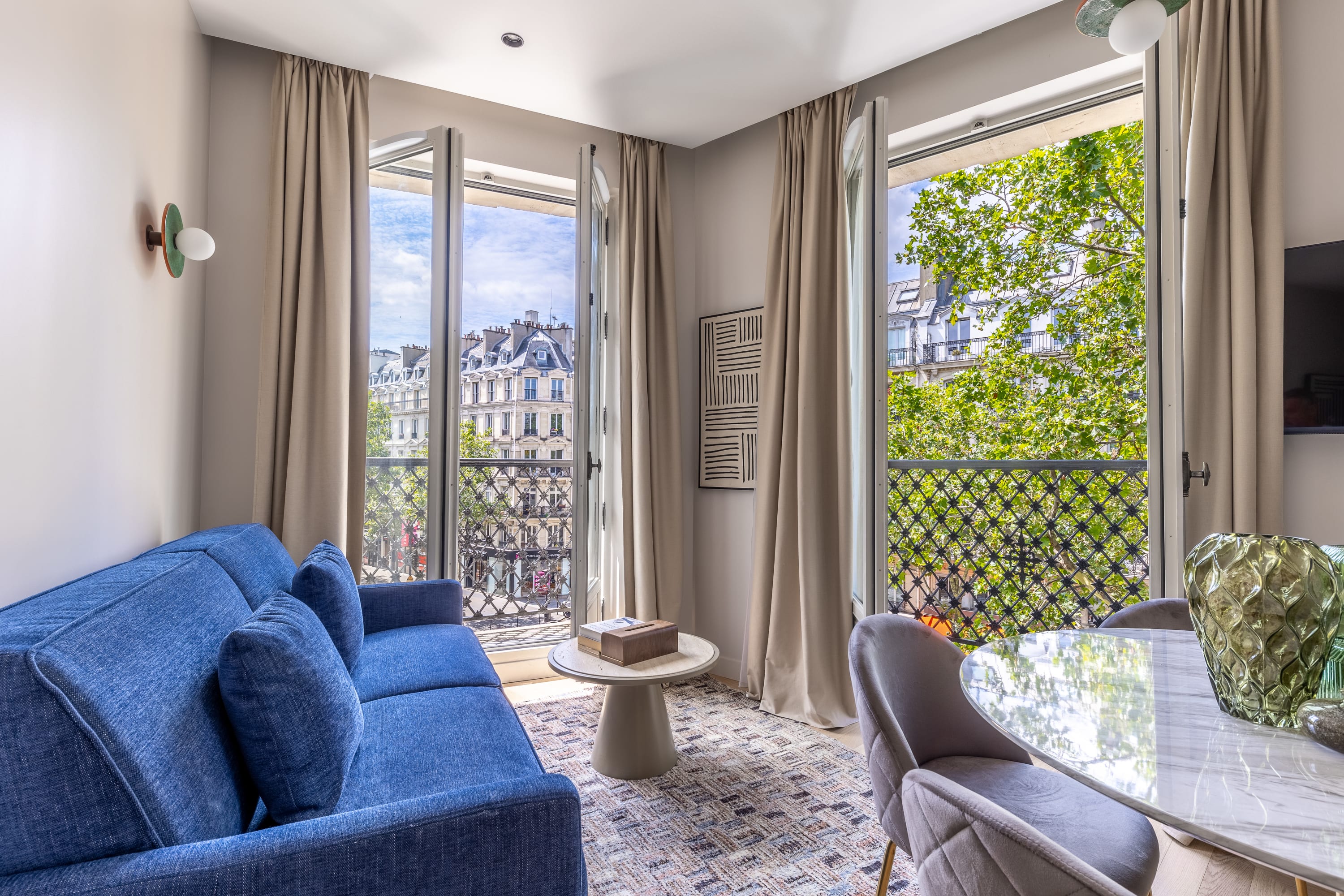 Marais - 2 Bedrooms in Paris — Paris, Île-de-France — vacation rental