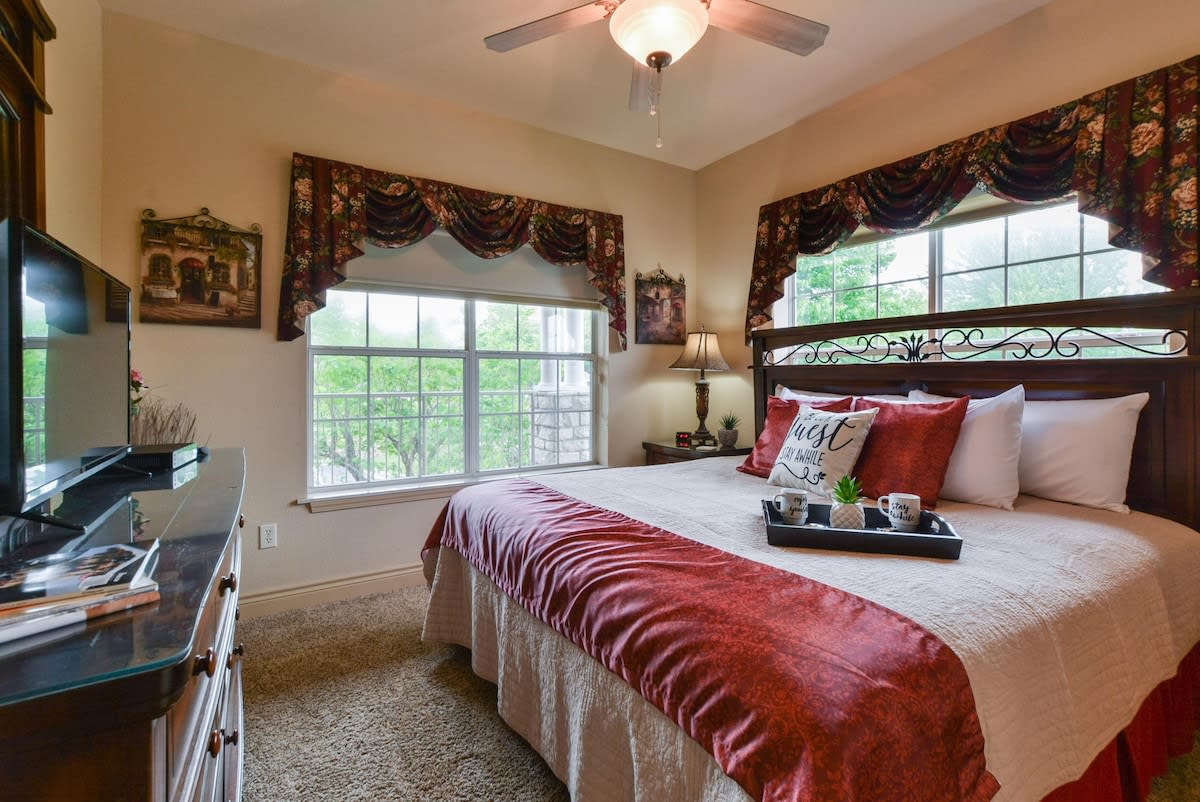 Tuscany Villas - In the heart of Branson! — Branson, MO — vacation rental