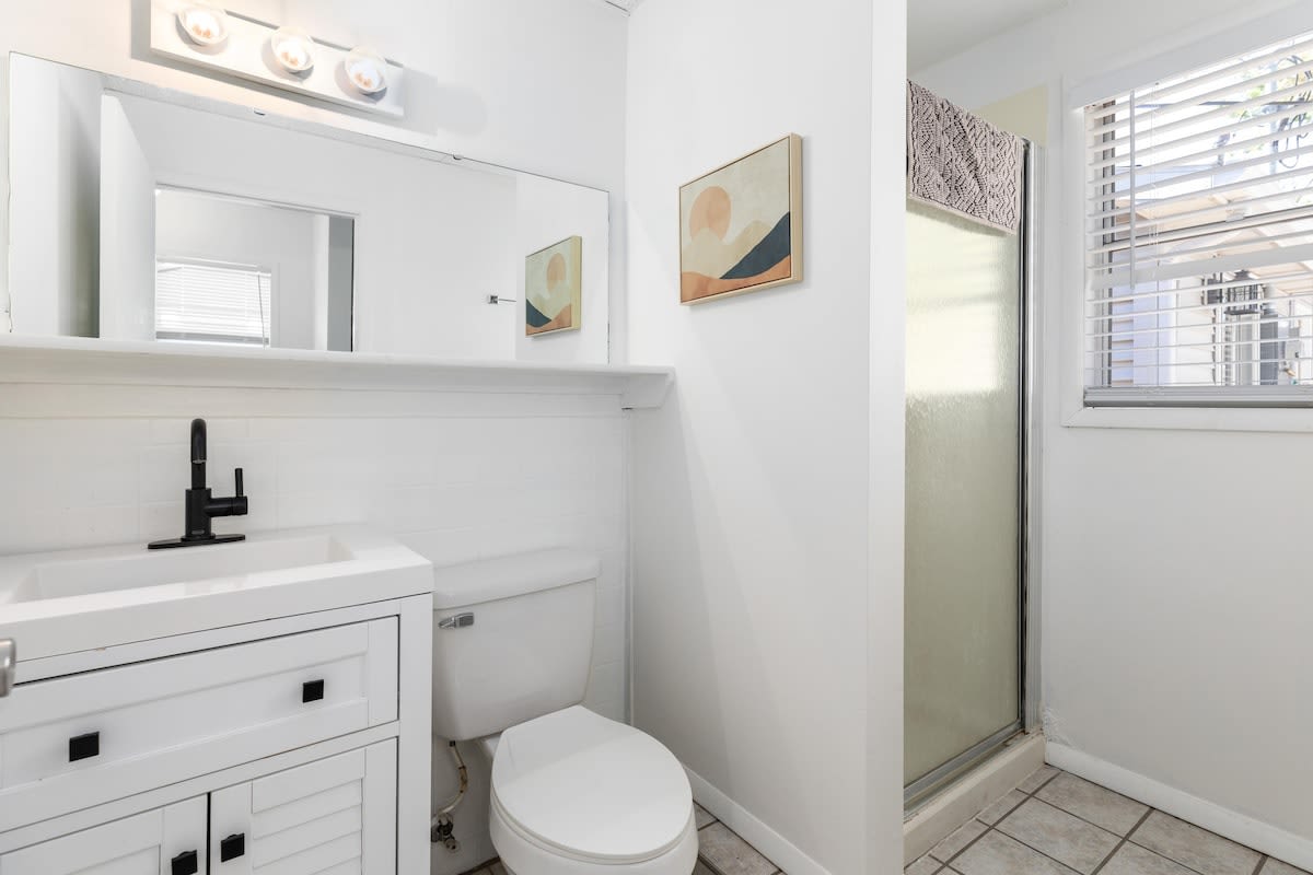 Step-in shower