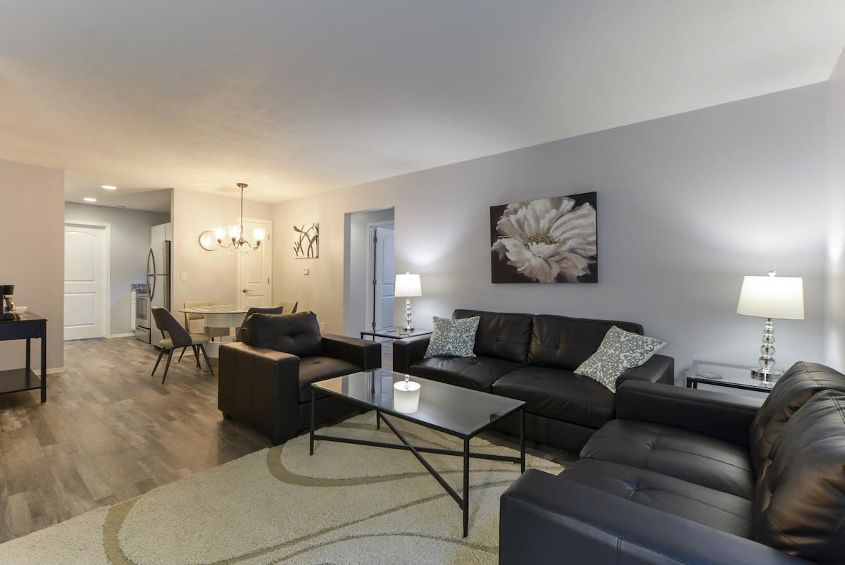 Glam R Us - Pool - Fabulous Location! Must Stay! — Branson, MO — vacation rental
