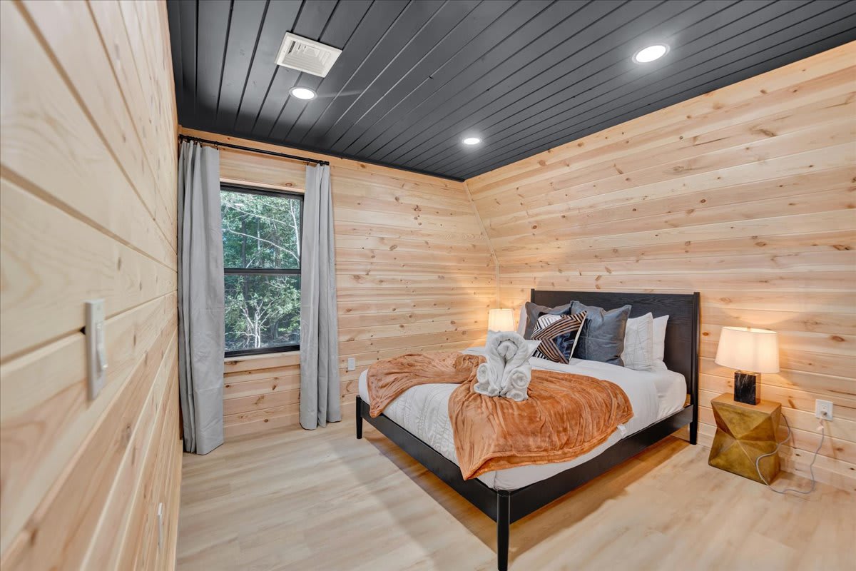 The Pocono Dreamhouse | Modern A-Frame | Hot Tub
