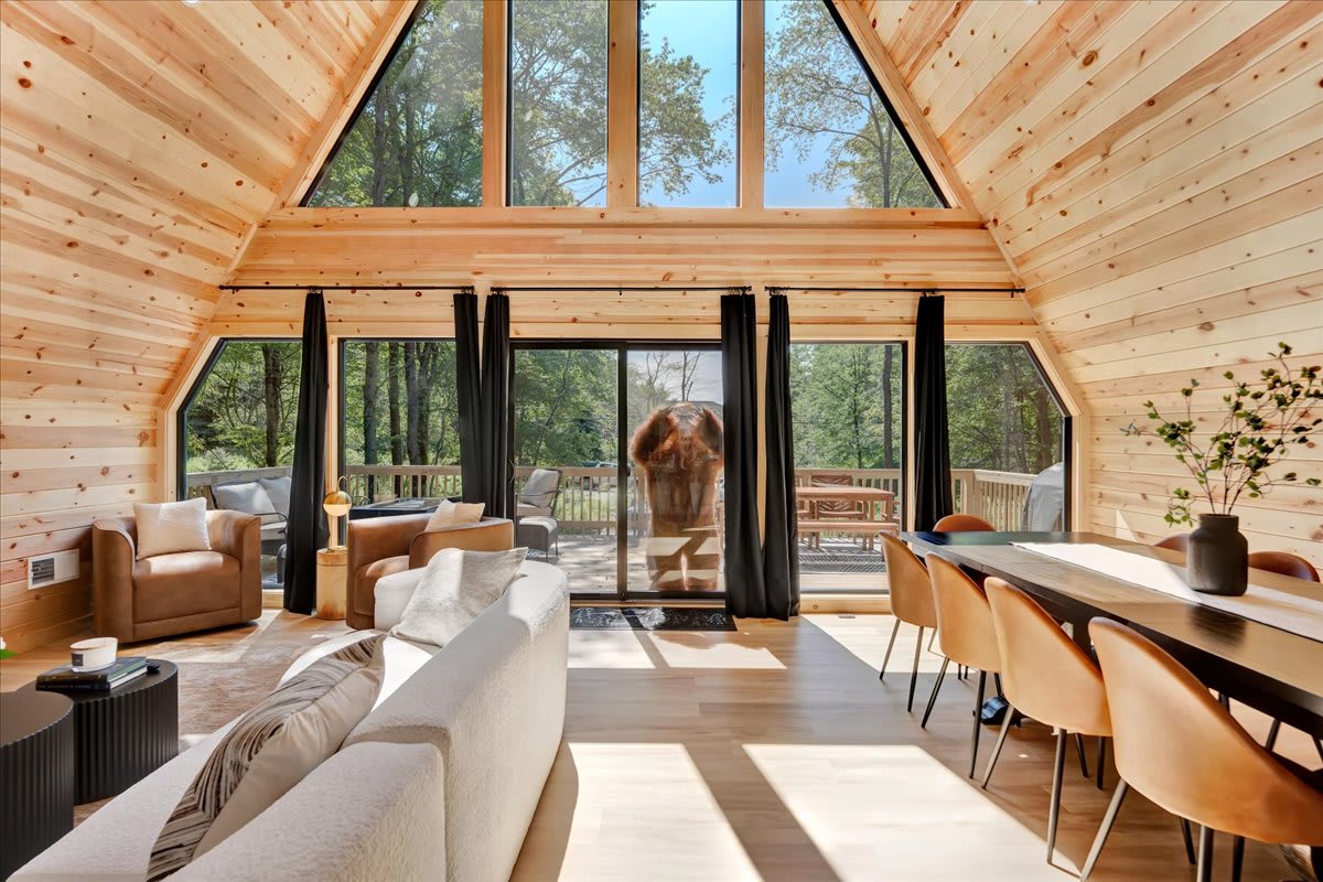 The Pocono Dreamhouse | Modern A-Frame | Hot Tub