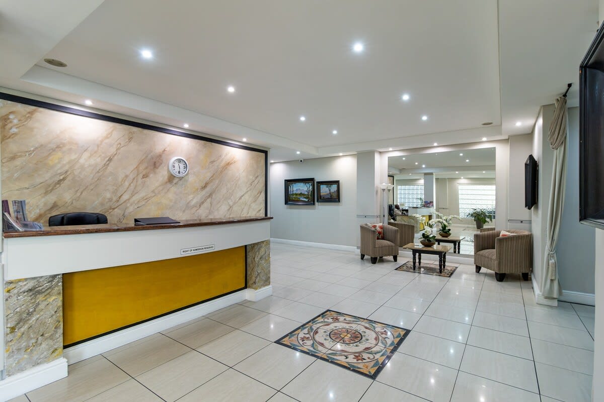 1 Bedroom Apartment, The Centurion, Seapoint, Cape Town, South Africa  - Picture 24