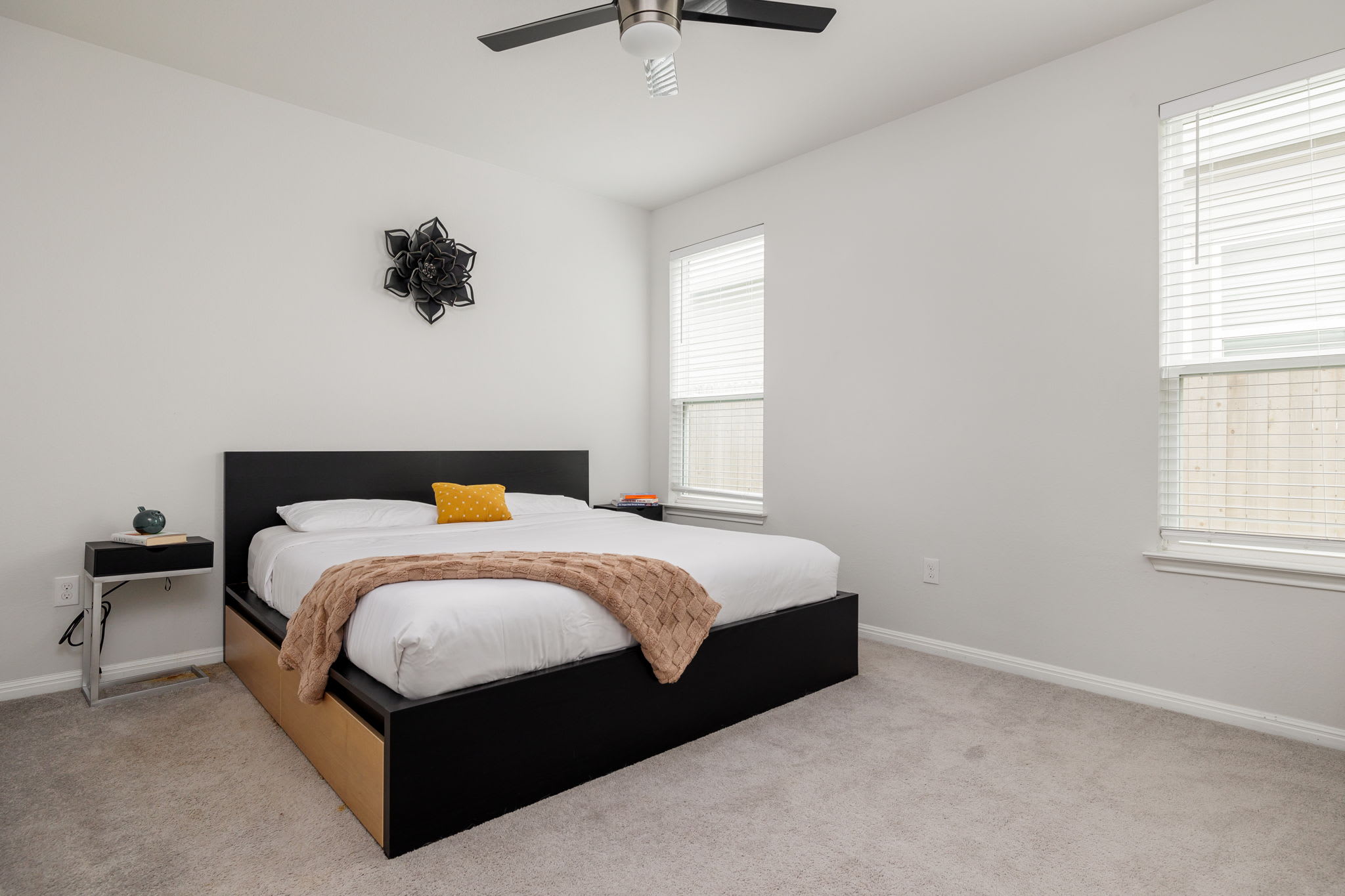 3BR, King Bed, Walk In Shower | The Grove