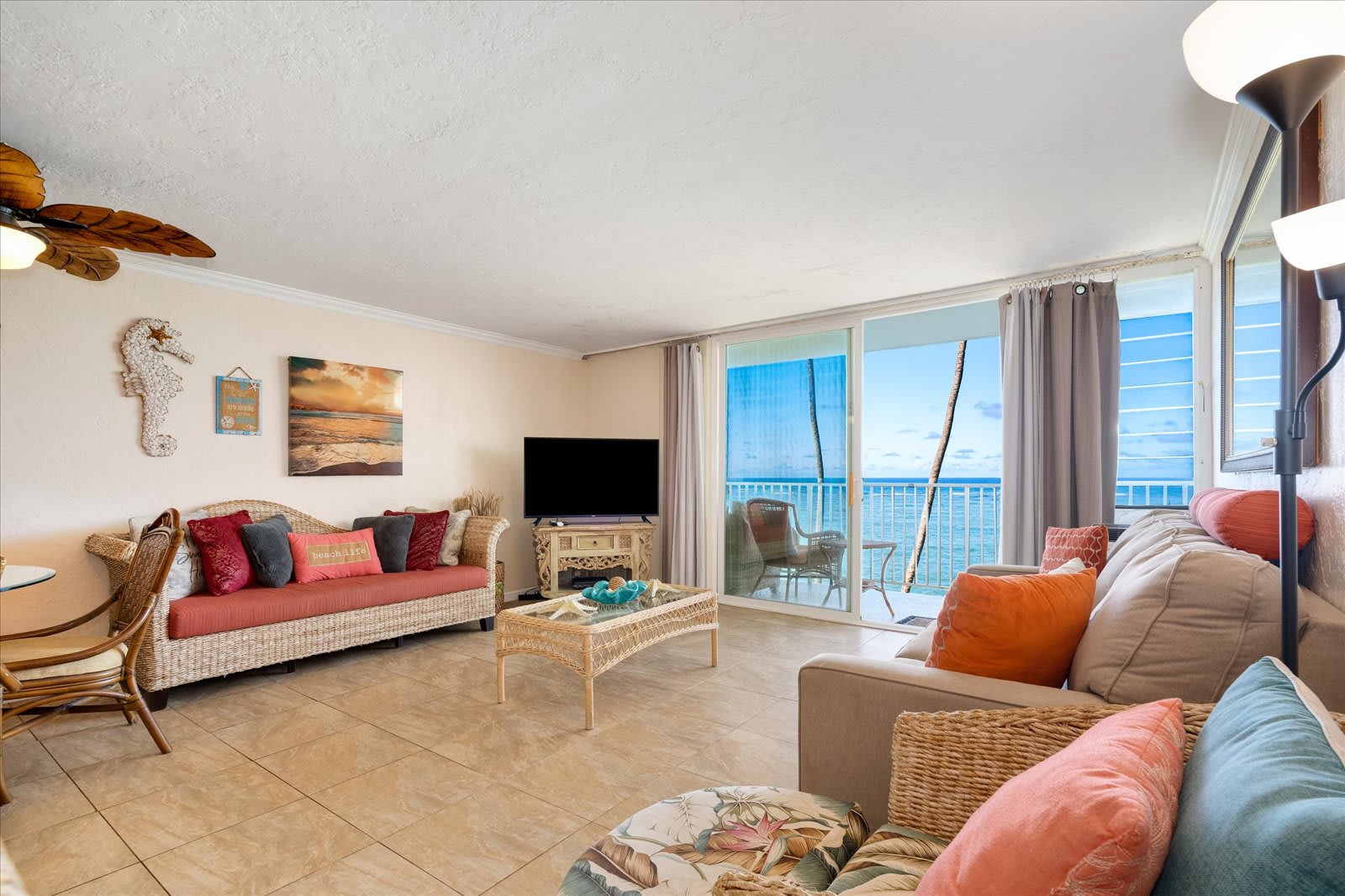 Magical Beachfront Condo — Hauula, HI — vacation rental