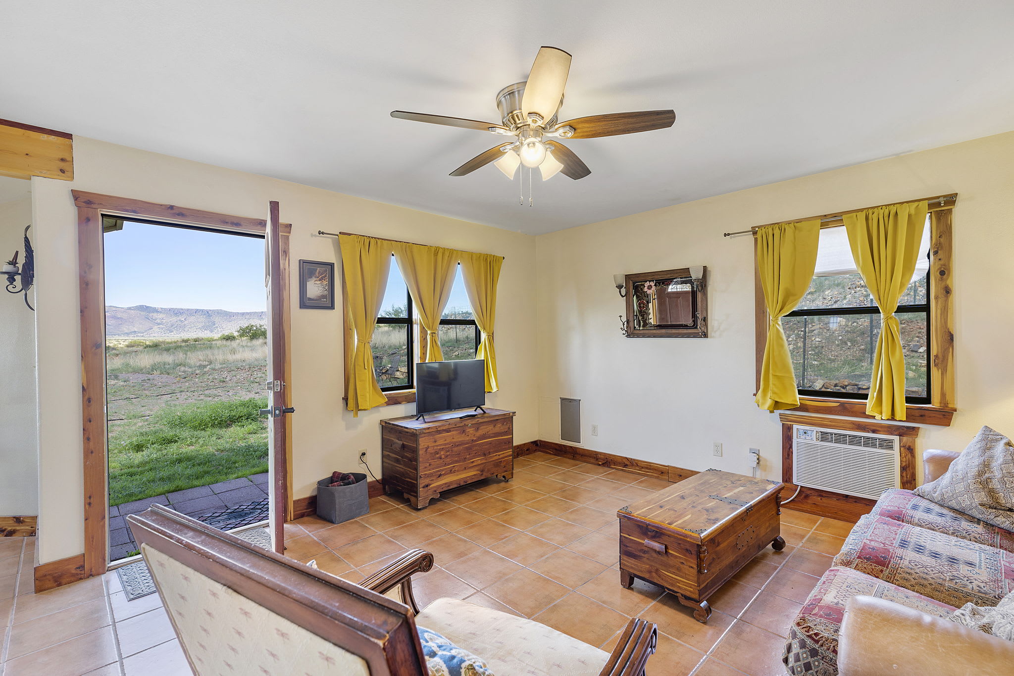 Peggy's View - Uplifting, Cozy, Mountain Views — Alpine, TX — vacation rental