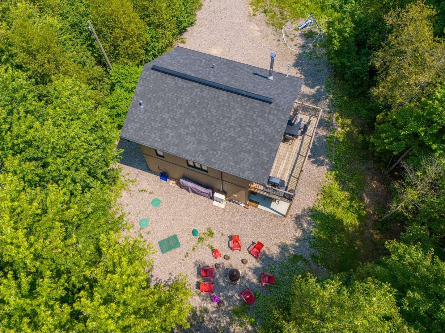 Chalet image 23