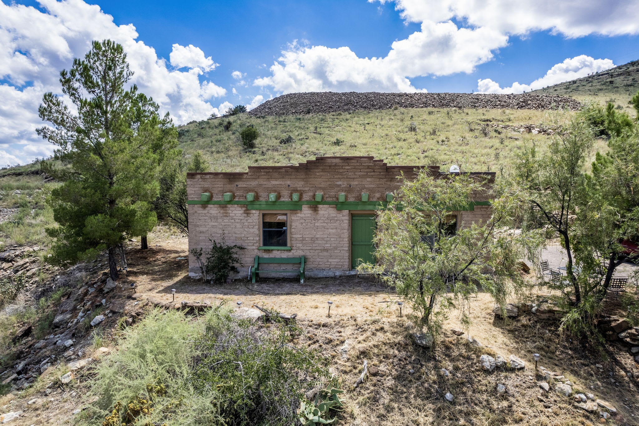 Adobe Vista - Cozy and inviting, spectacular view! — Alpine, TX — vacation rental
