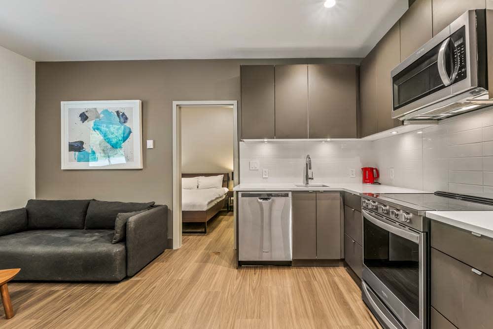 Private Queen Suite | Sleeps 1-2 | Nowhere Special Lodge — Rossland, British Columbia — vacation rental