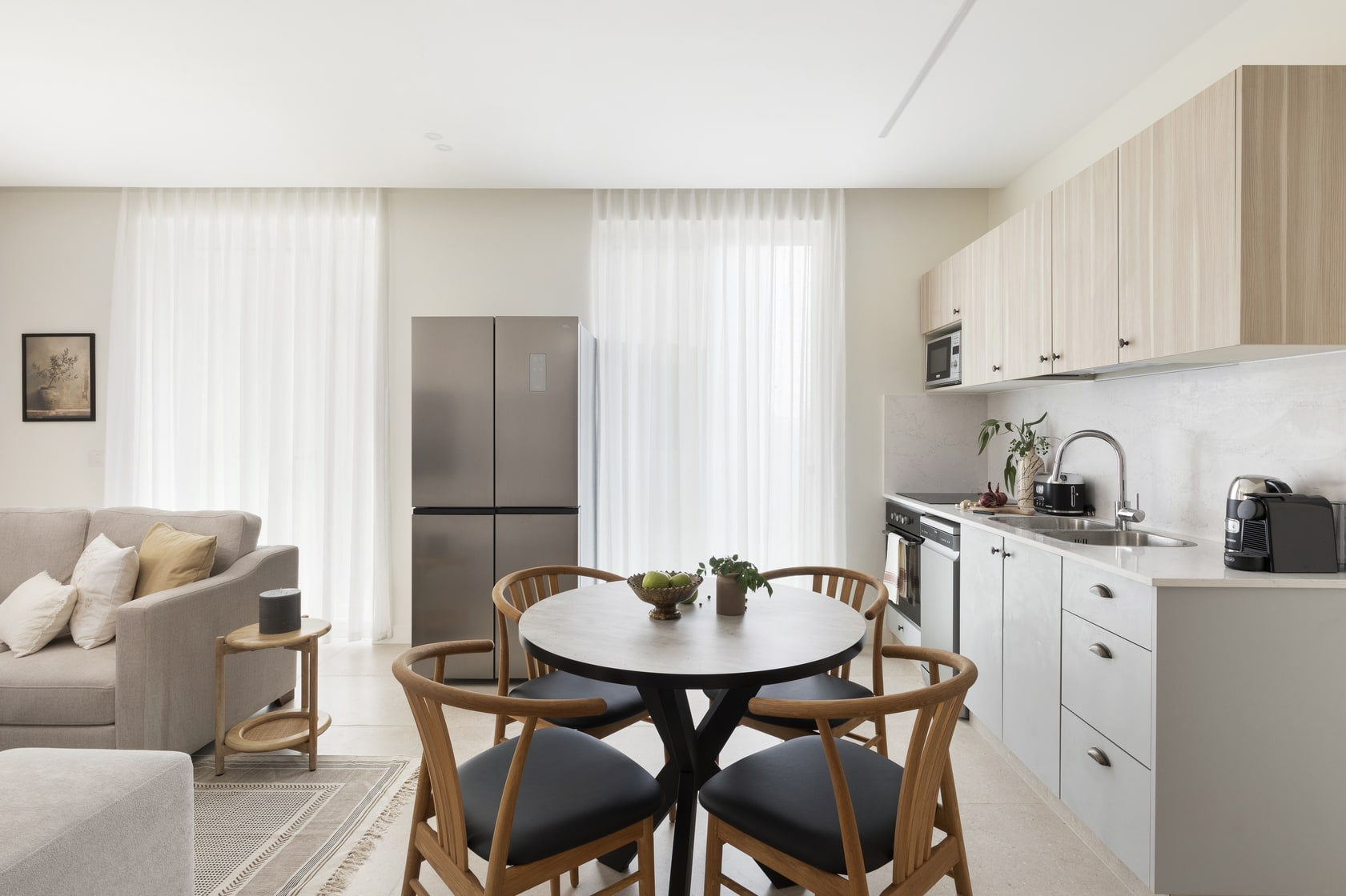 The J - Luxury 2BR Apartment With Balcony By LOCALZ — Jerusalem, Jerusalem District — vacation rental