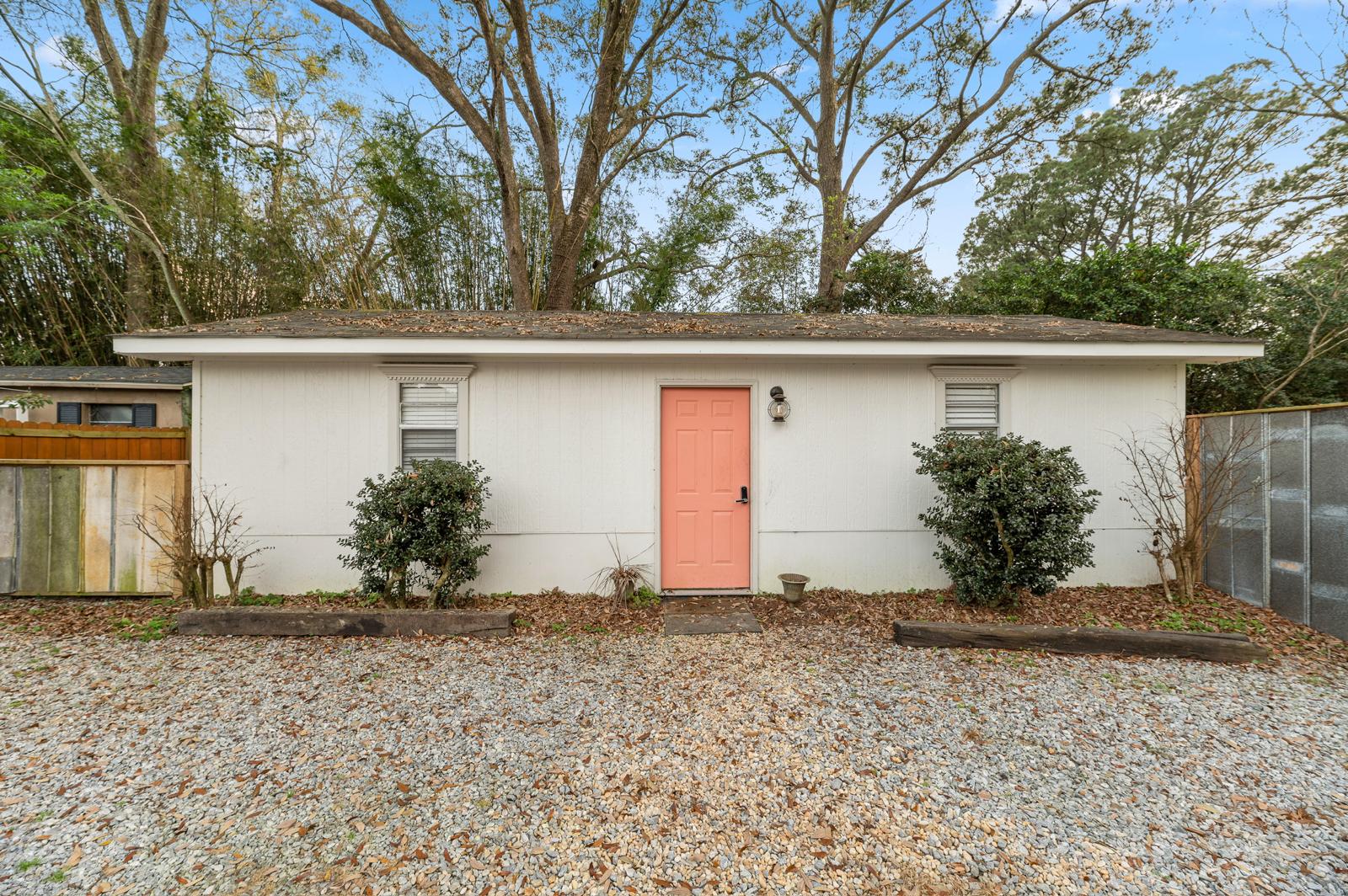 NEW Midtown 5 BD 4 BA | Sleeps 24 | Mardi Gras - Foto 1