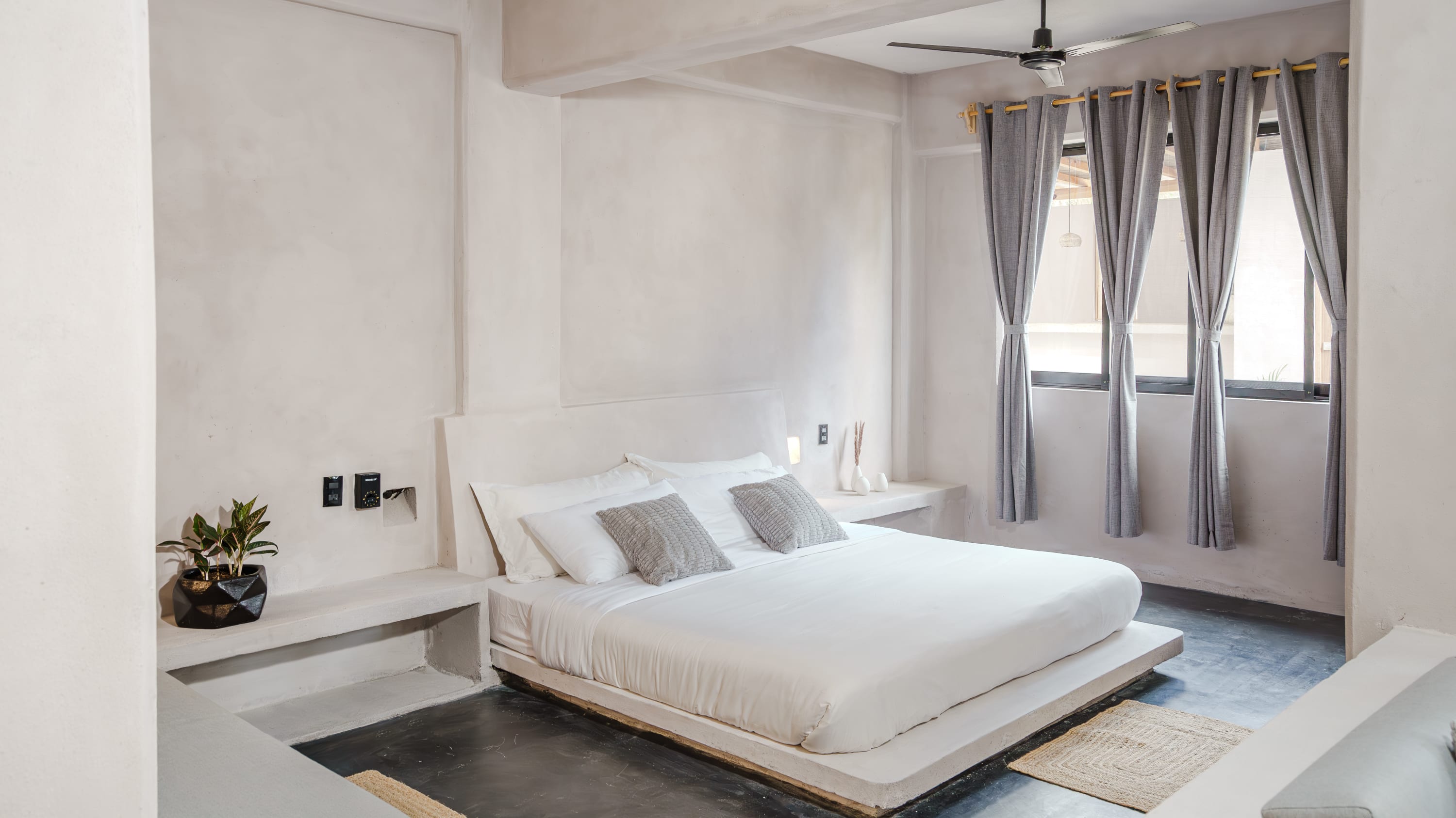 Queen Loft · Private Terrace · Quiet Zicatela Area