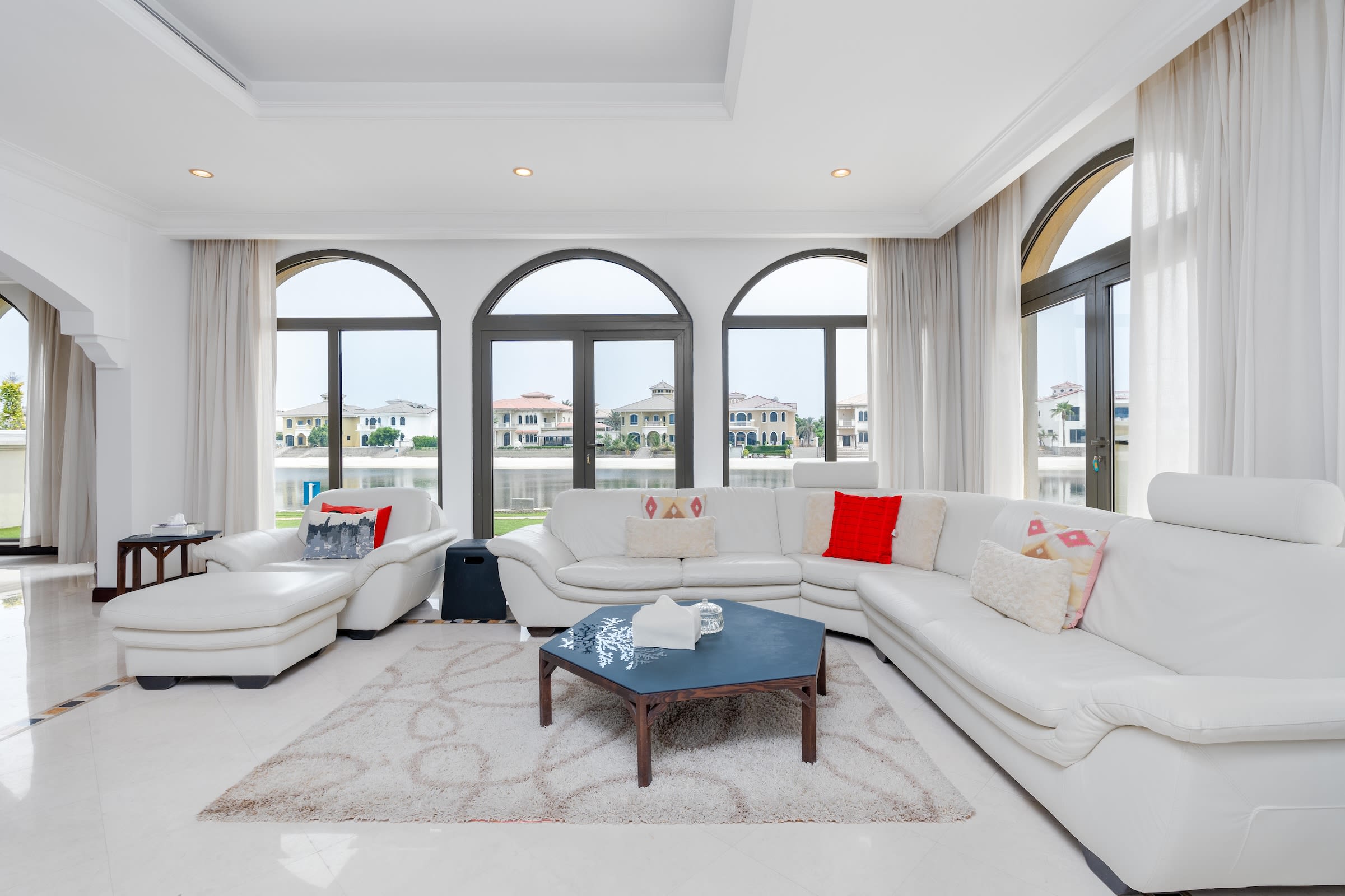 Luxury 4BR Villa Palm Jumeirah - Private Beach - Foto 1