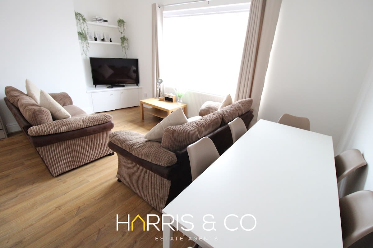 Phoenix Rise in Poulton Road 143 FY7 7AP - Property image 7 - VivreStays