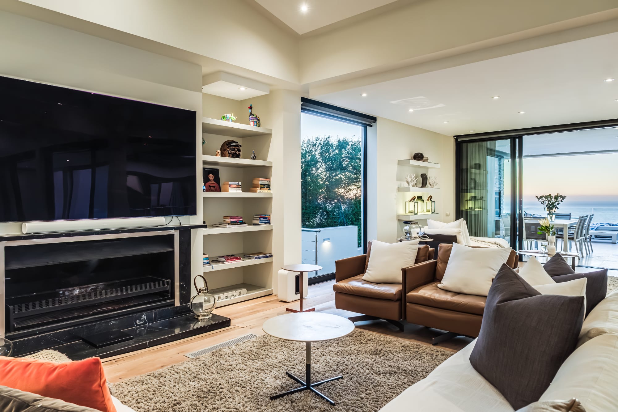 Spectacular Holiday Villa w Private Pool and Gym Prima Views 5