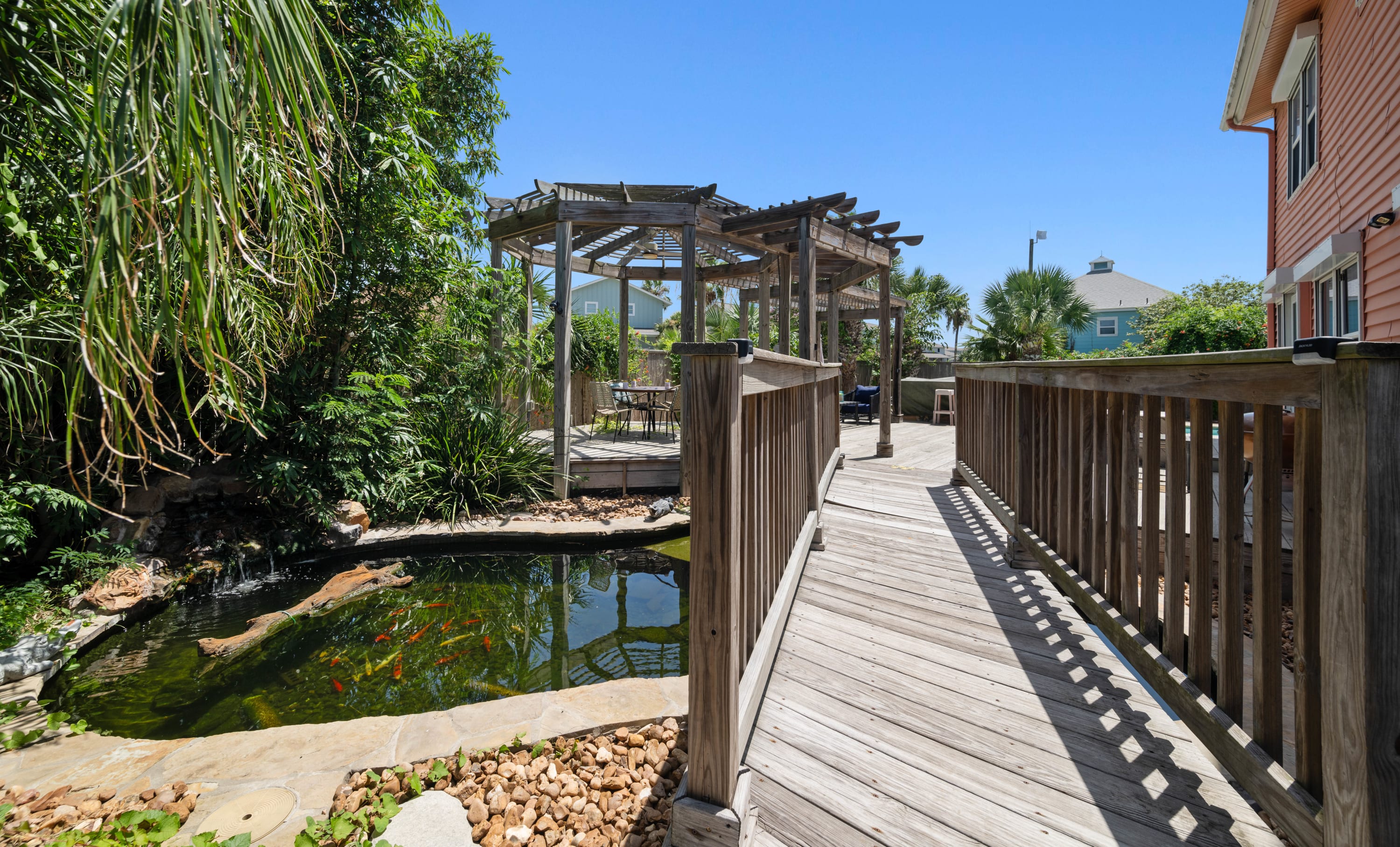 Cline Pt., Steps to Water | Channelview by Portoro