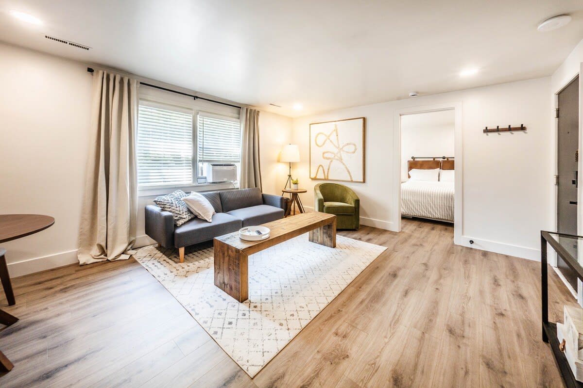 Stylish 1-bed near the Haymarket, photo 3