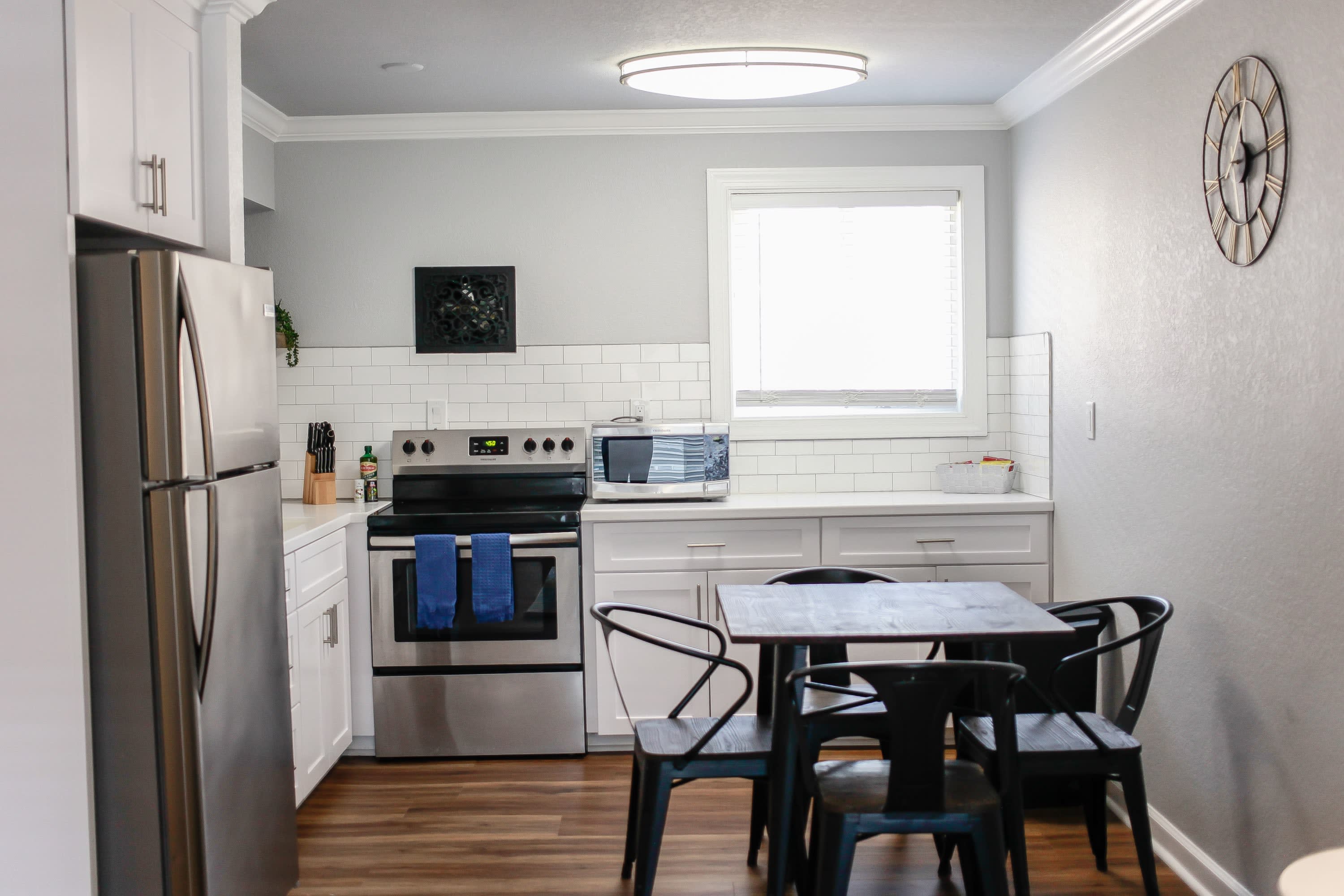 Sojourn Tide Suite 2 BR 2 BA at Beach Cottages — Norfolk, VA — vacation rental