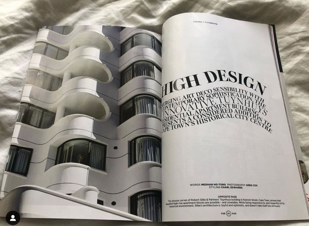 Upper City Central Balcony and Parking