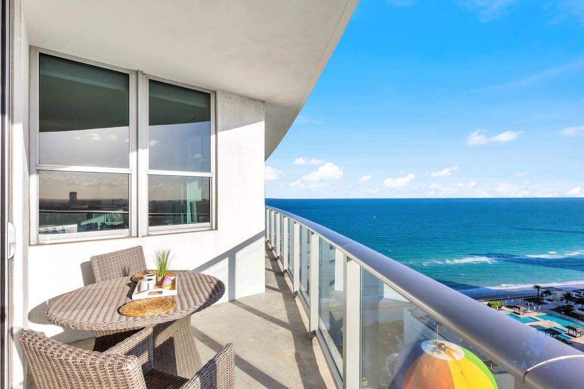 Ocean View Apartment, Balcony, Beachfront Resort
