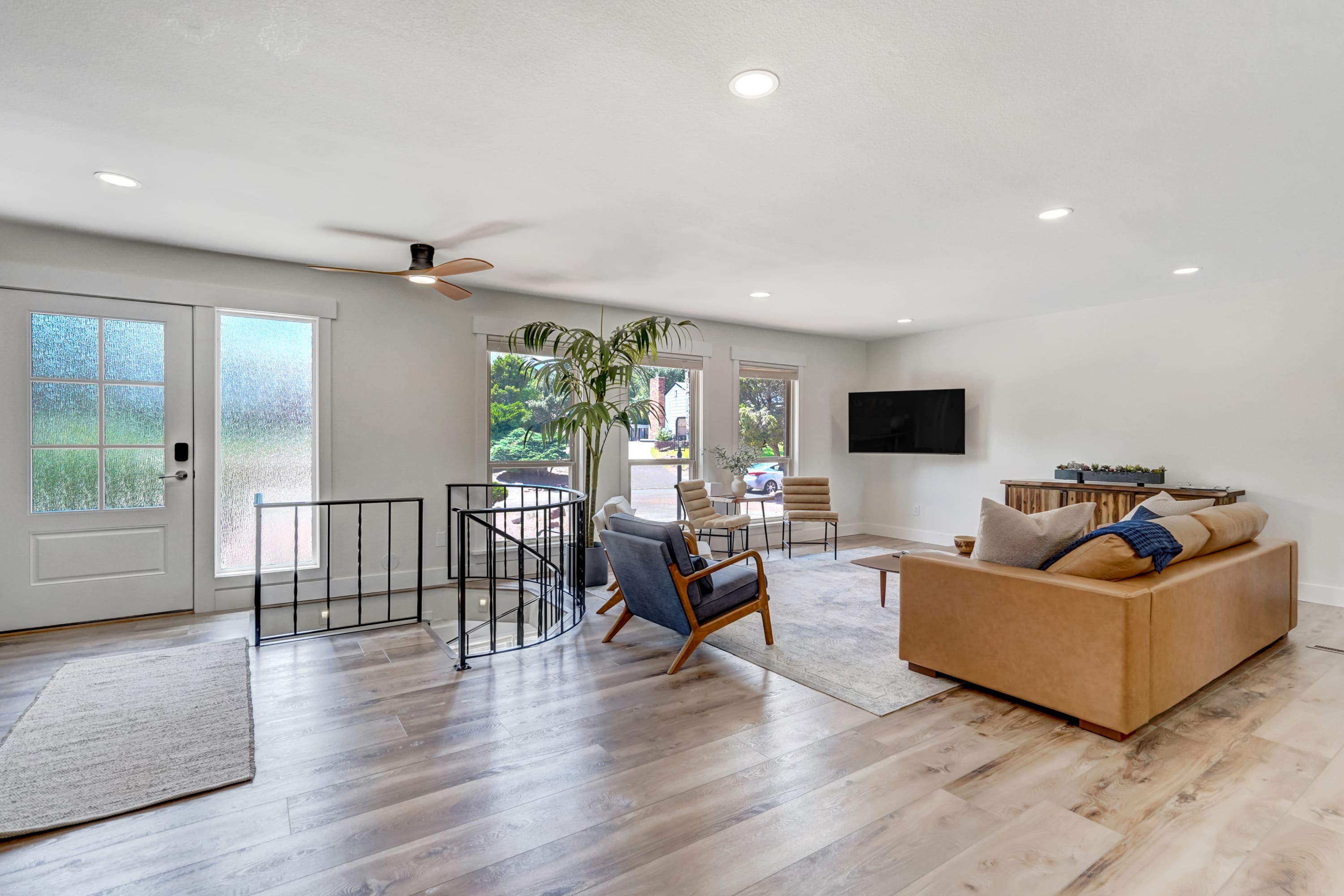 Luxury 5BD CO Retreat,Hot Tub,Fire Table,Mtn Views 2