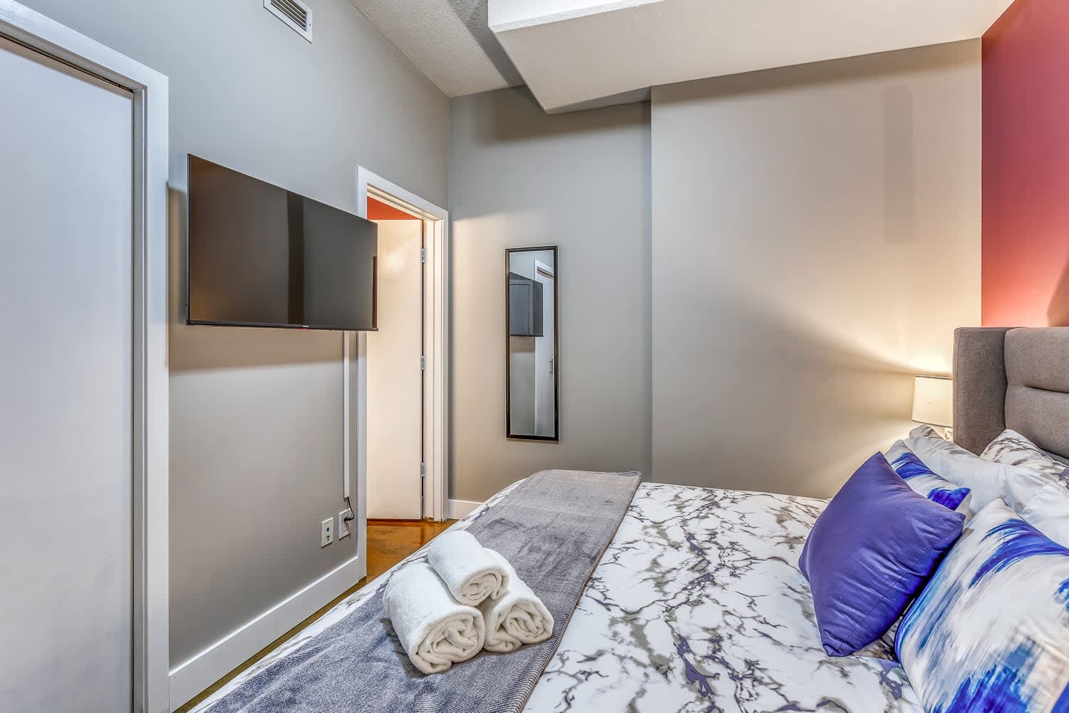 King-Sized Comfort With Convenient Smart TV In The Room