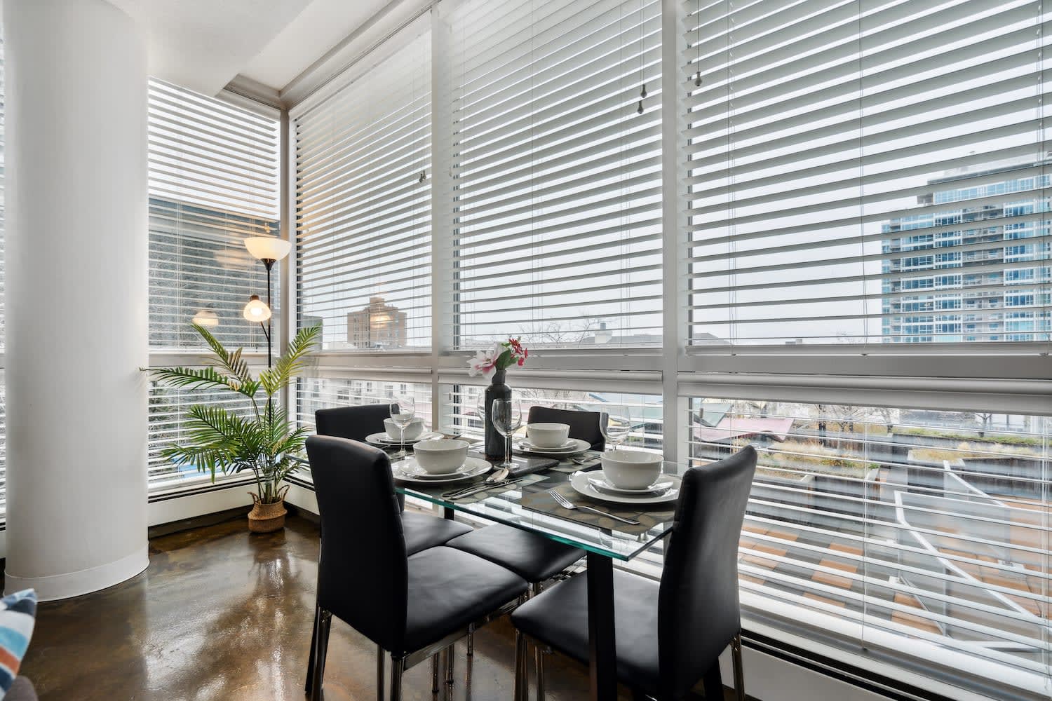 Stunning City Views!