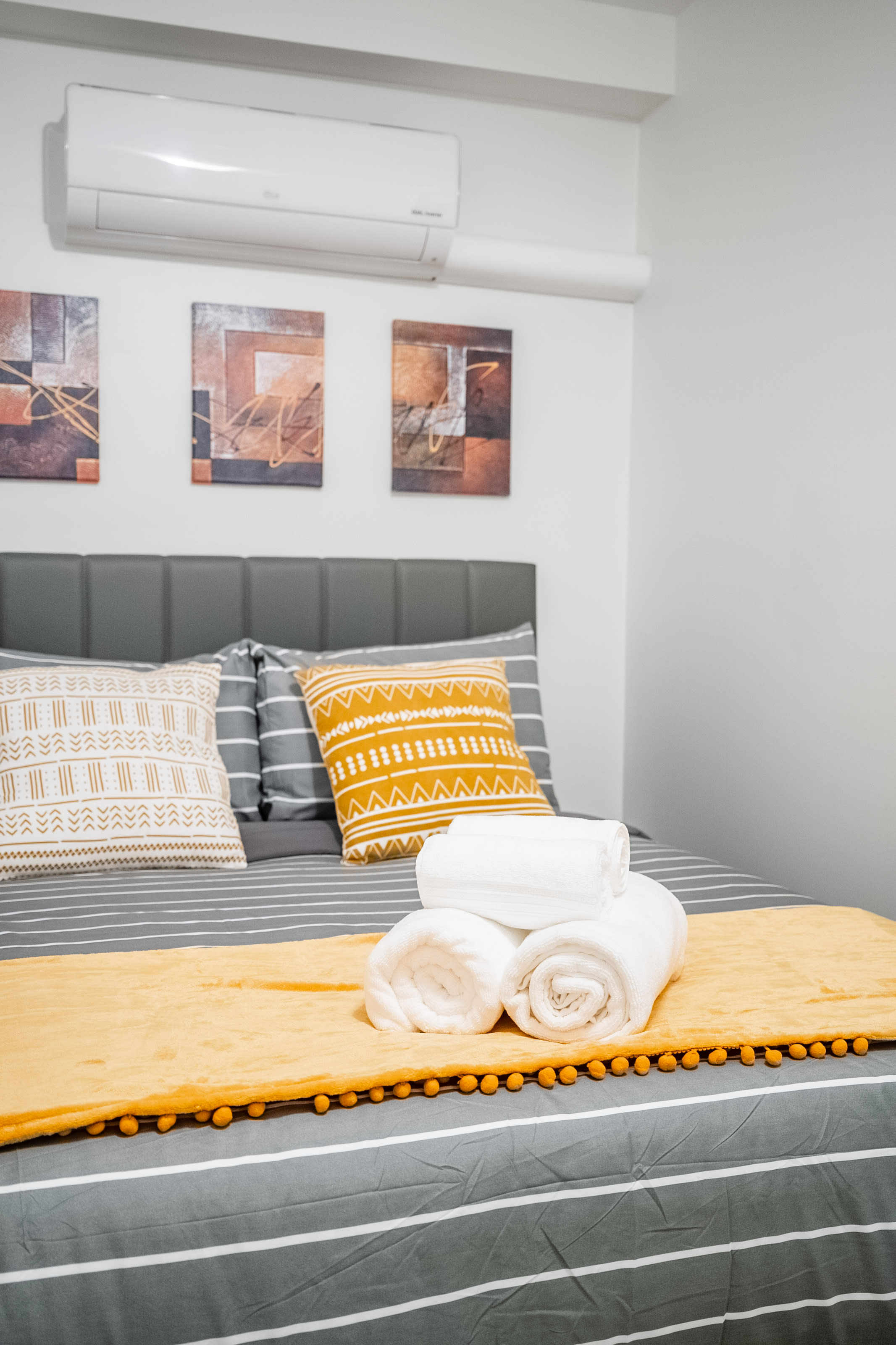 Bedroom with fresh linens