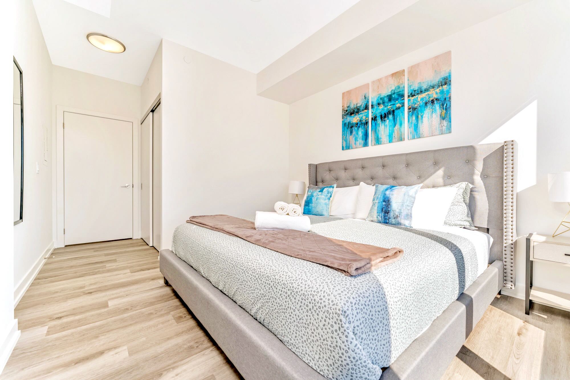 Spacious King Size Bedroom