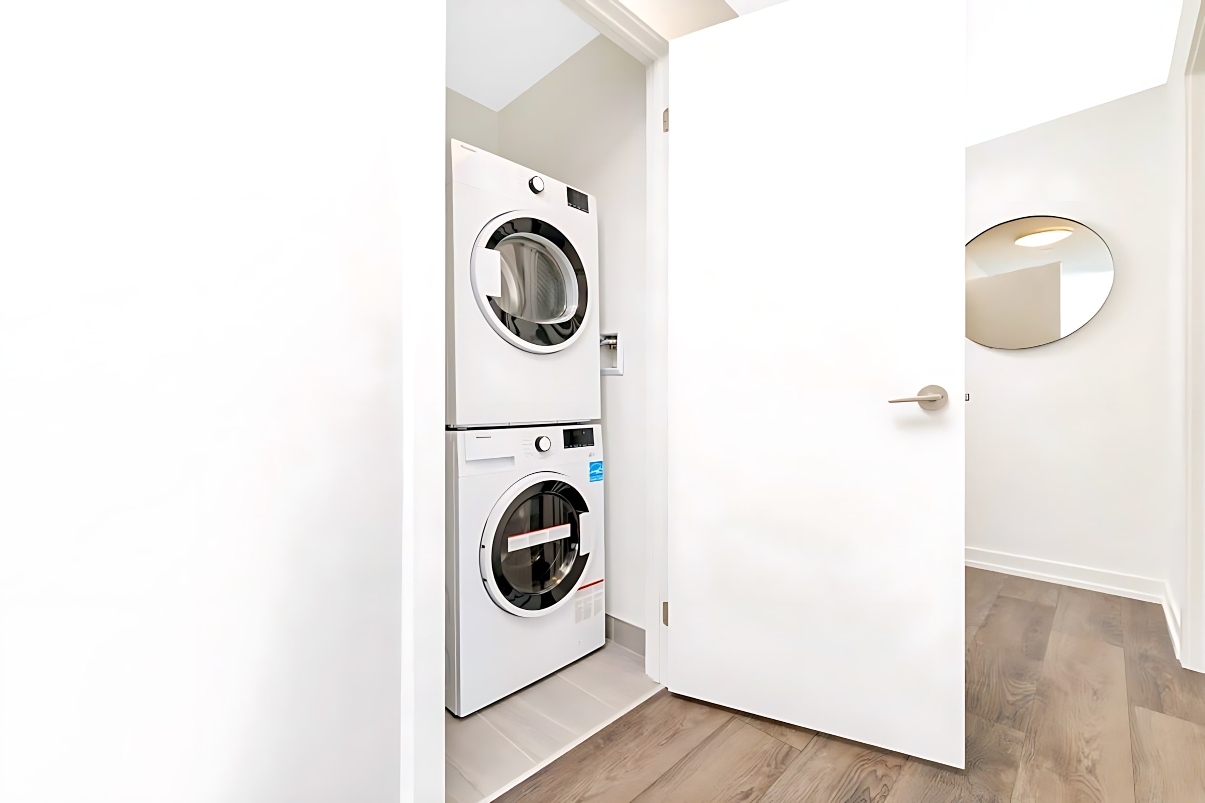 Test New Condo w Great Amenities and City Views | Photo 15