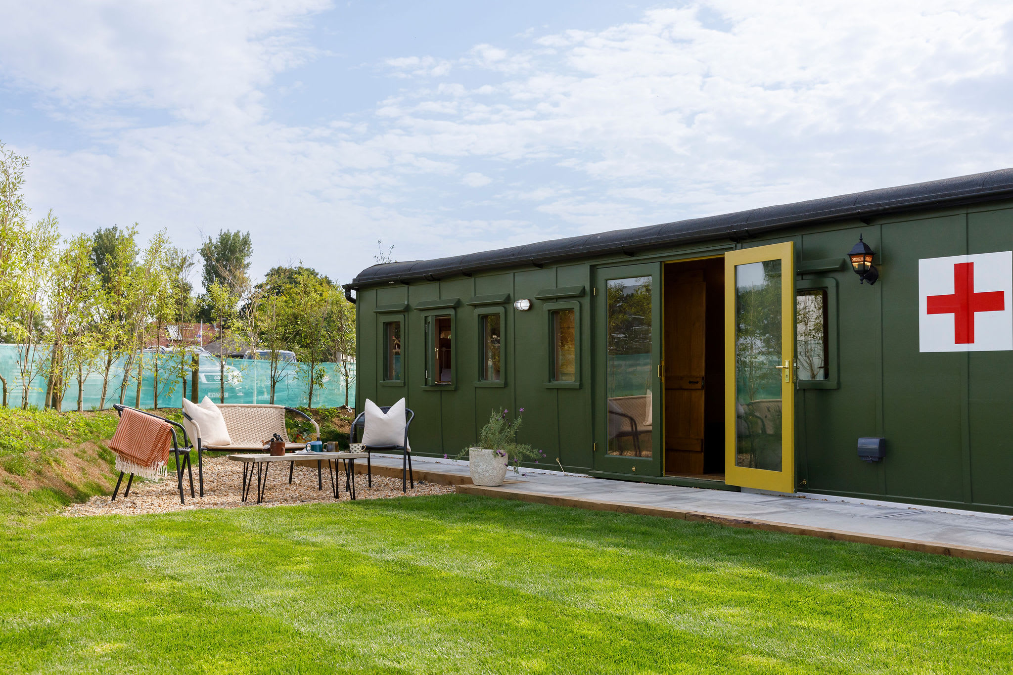 A unique stay in a restored WW2 ambulance train carriage. Enjoy the tranquil garden views from your doorstep.